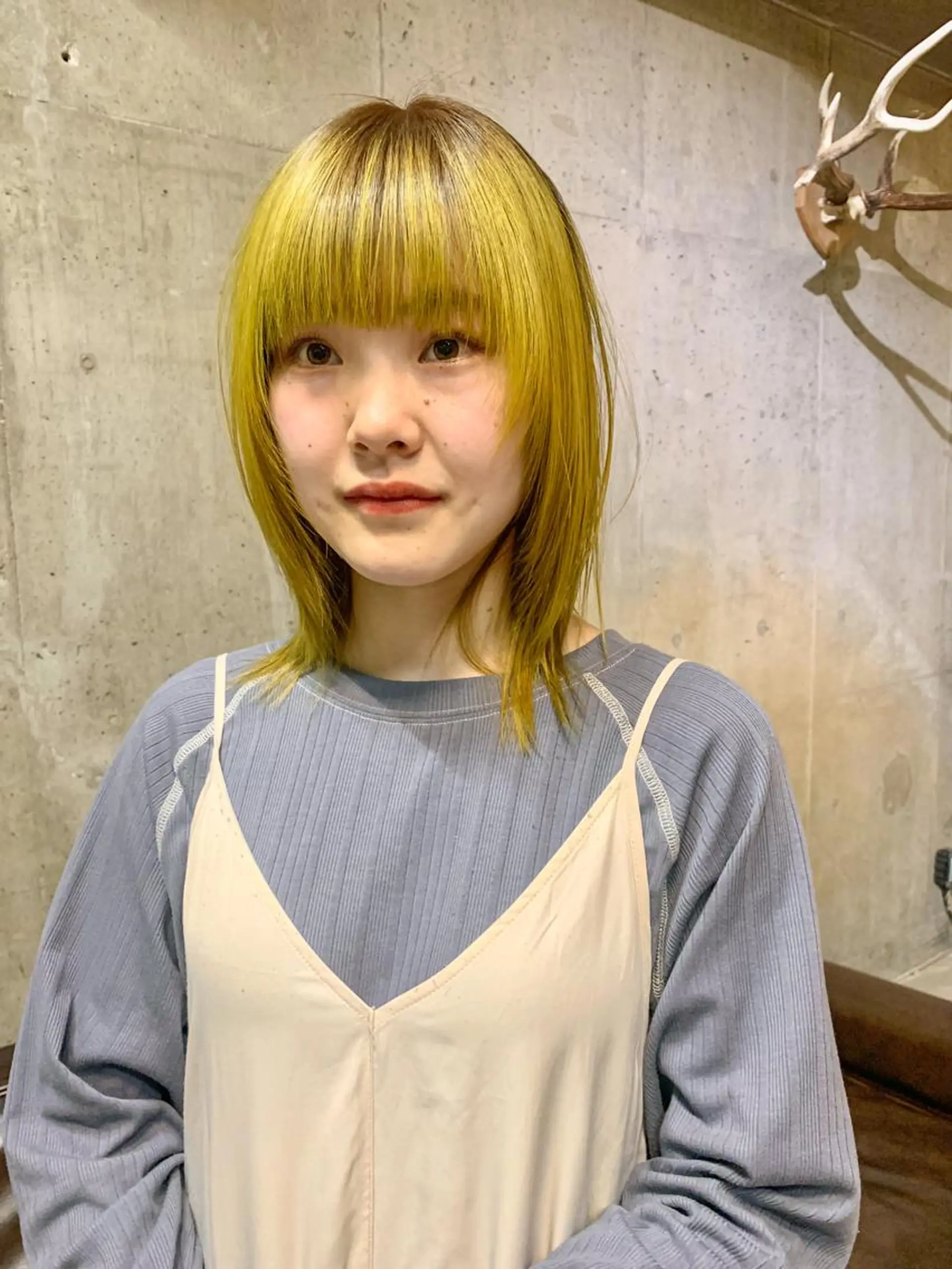 ミディアム カラー ブリーチ ブラウンカラー イエローカラー こっくりカラー/艶髪 /amy.山口瑞稀のヘアスタイル