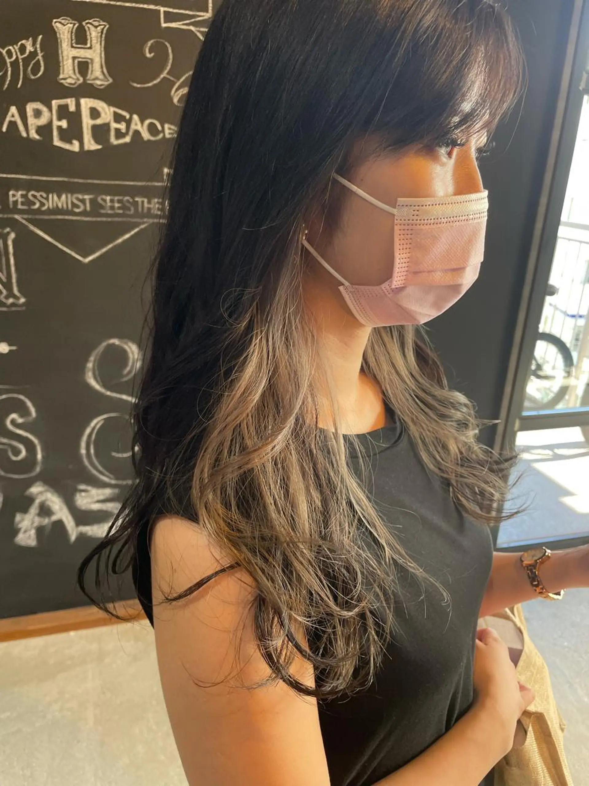 ロング カラー 中根 亜莉紗のヘアスタイル