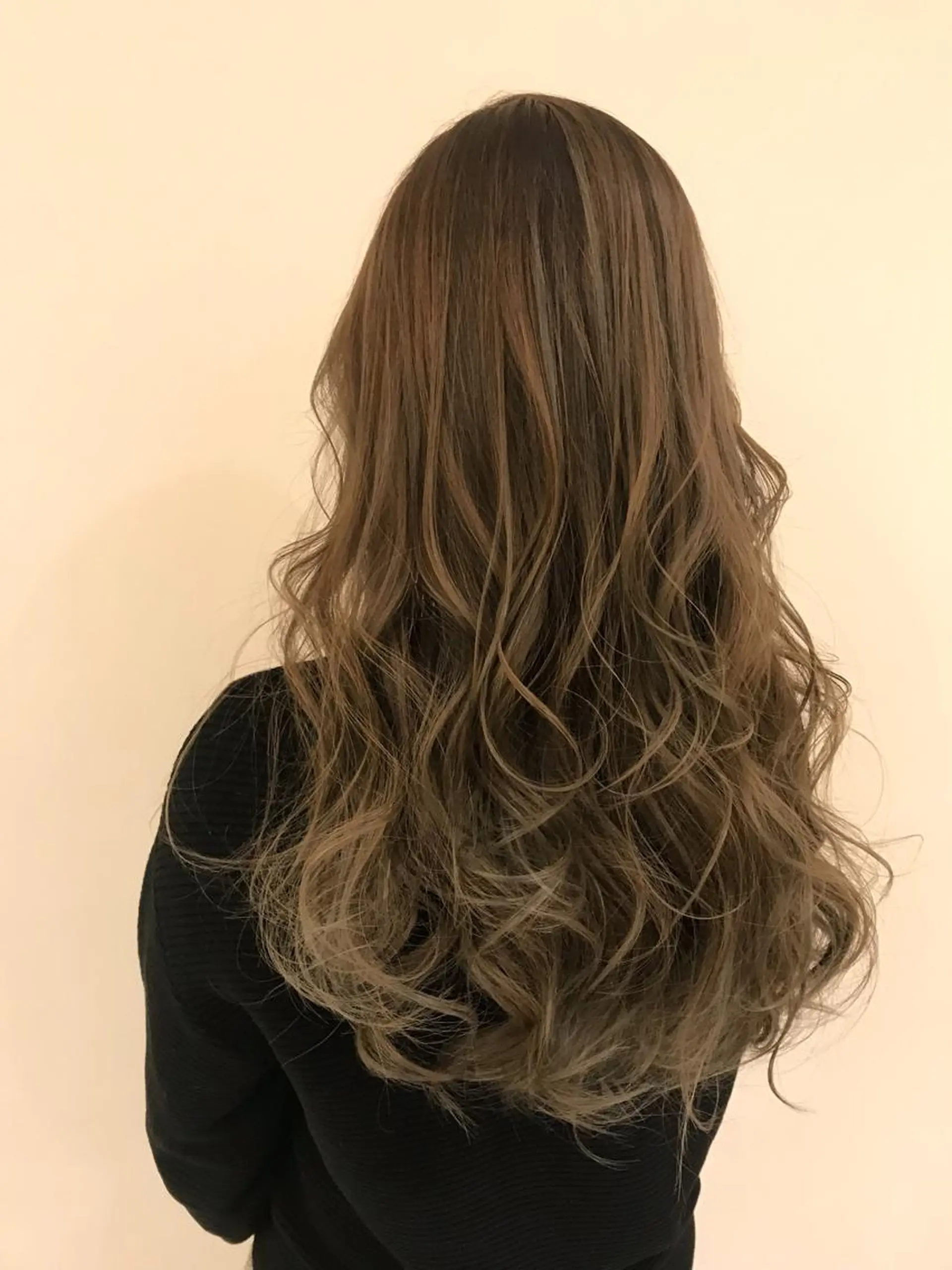 ロング カラー シールエクステ⭐️ オオミタクヤのヘアスタイル