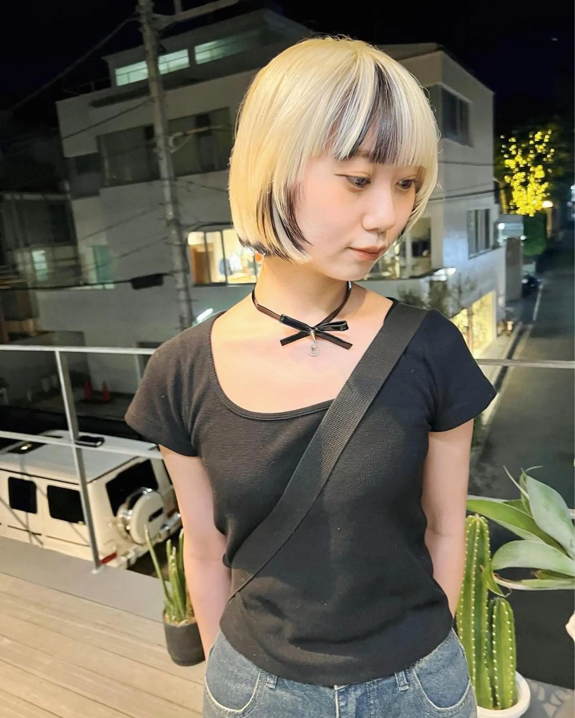 ショート カラー 抜きっぱなしブロンド ブロンド カット ヘアカラー トリートメント sakoda shunkiのヘアスタイル