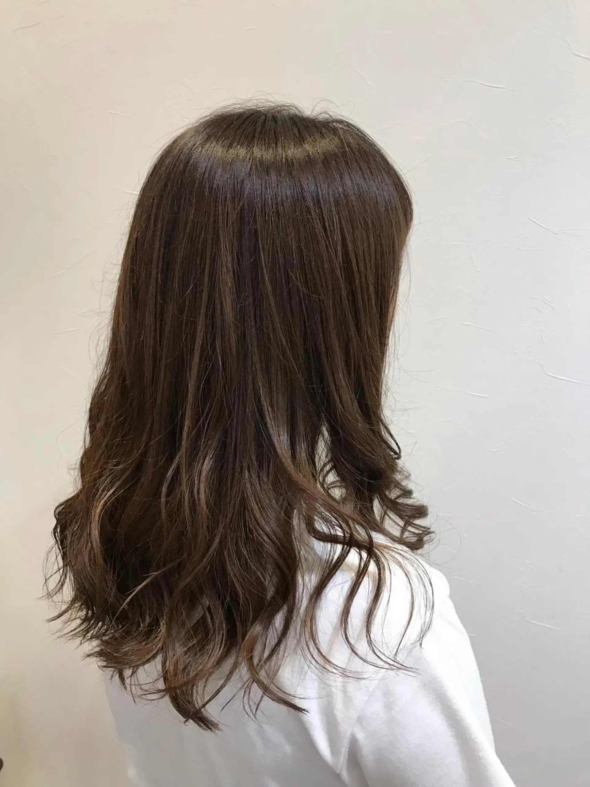 ロング カット ヘアカラー Total beauty Noalo所属・Total beau ty  Noaloのエステ・リラクイメージ