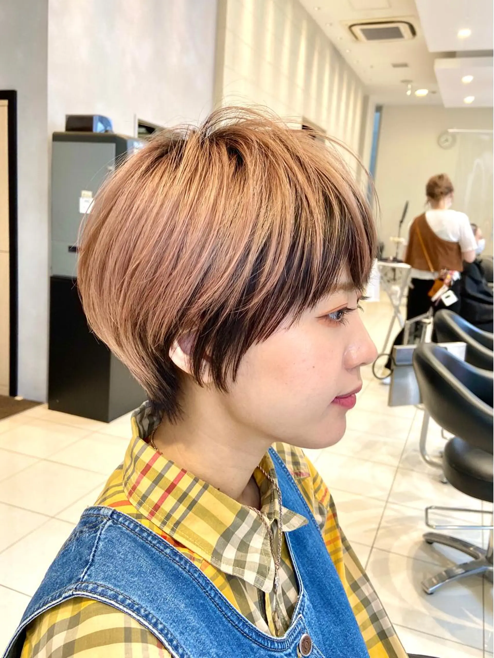 ショート ショート白髪染め無料 ／河瀬謙介のヘアスタイル