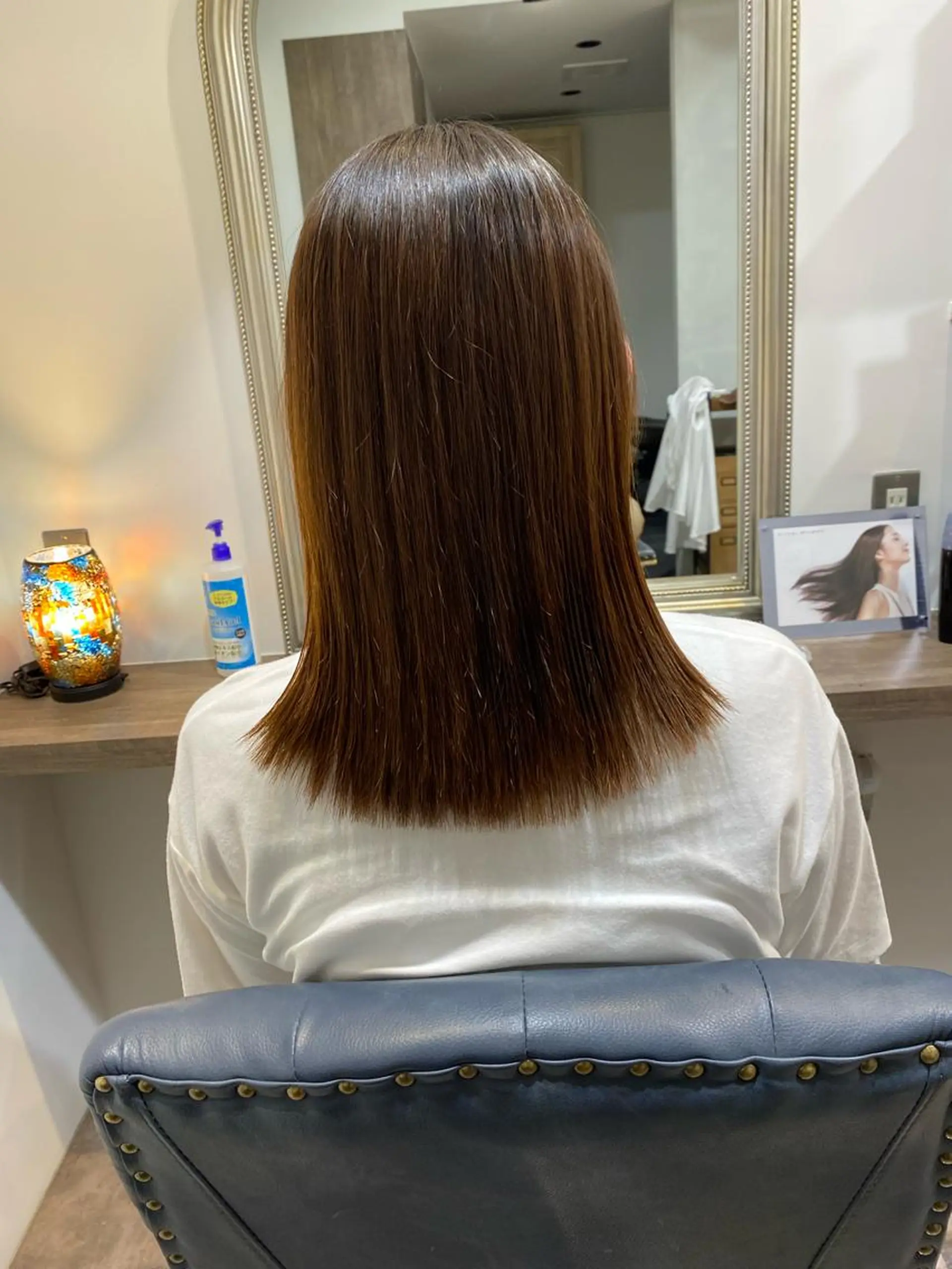 セミロング 外ハネヘア et Douce所属・艶髪／髪質改善／ カワモトヒロトのヘアスタイル