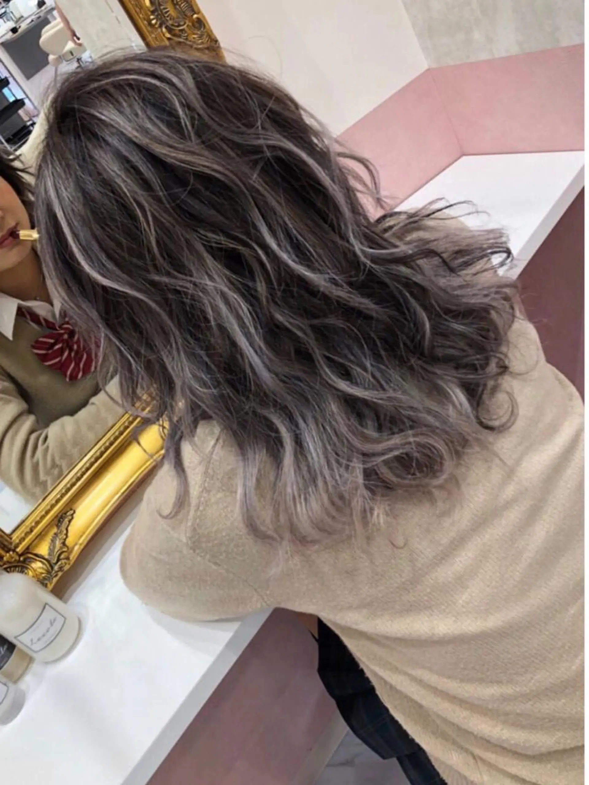 セミロング カラー パーマ ヘアアレンジ メンズ キッズ ネイル マツエク・マツパ 酸性ストレート 髪質改善大槻勇樹のヘアスタイル