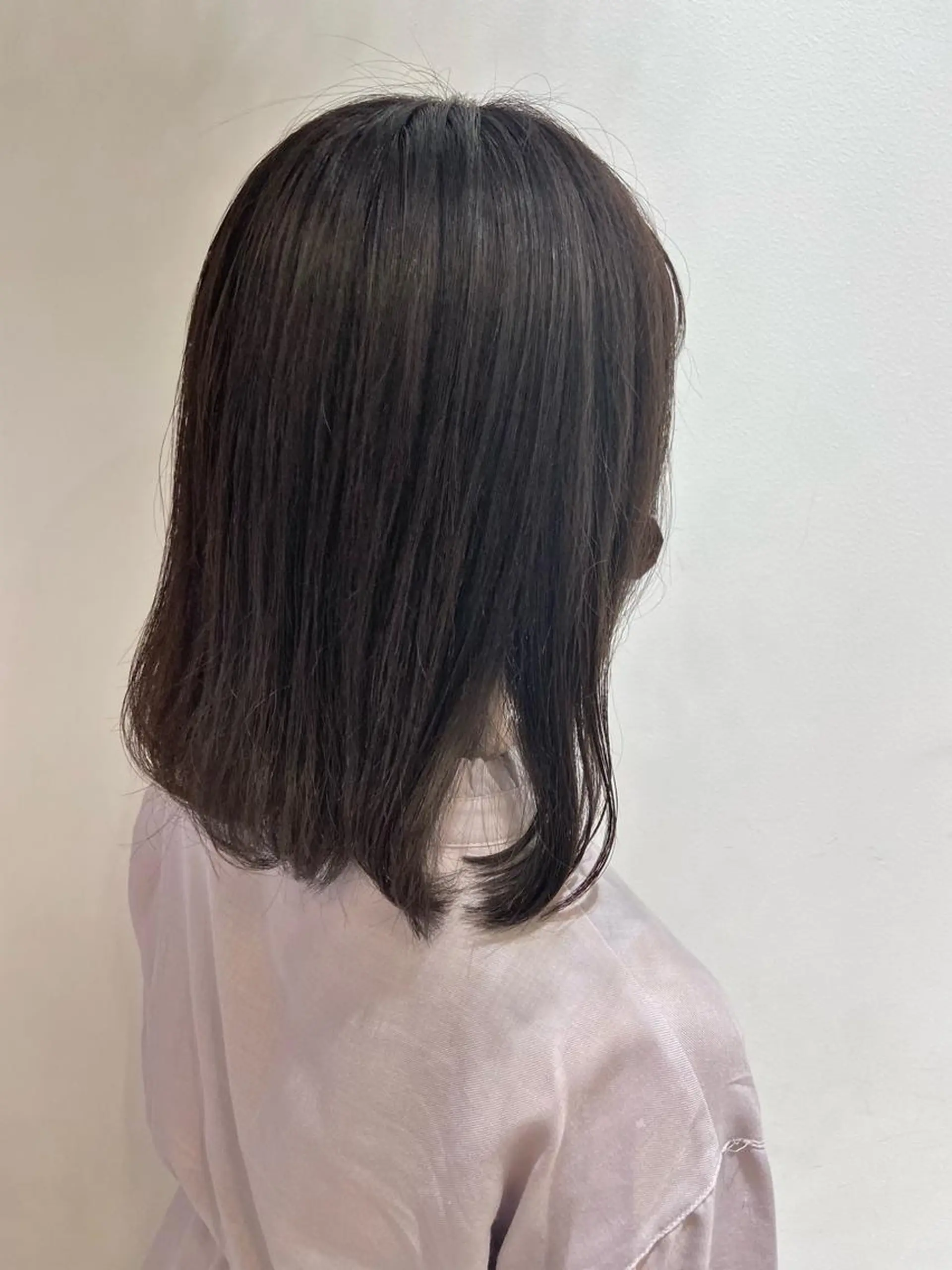 ミディアム カラー カット ヘアカラー トリートメント 🐺ウルフ/レイヤー 似合わせ‎🤍沙羅のヘアスタイル