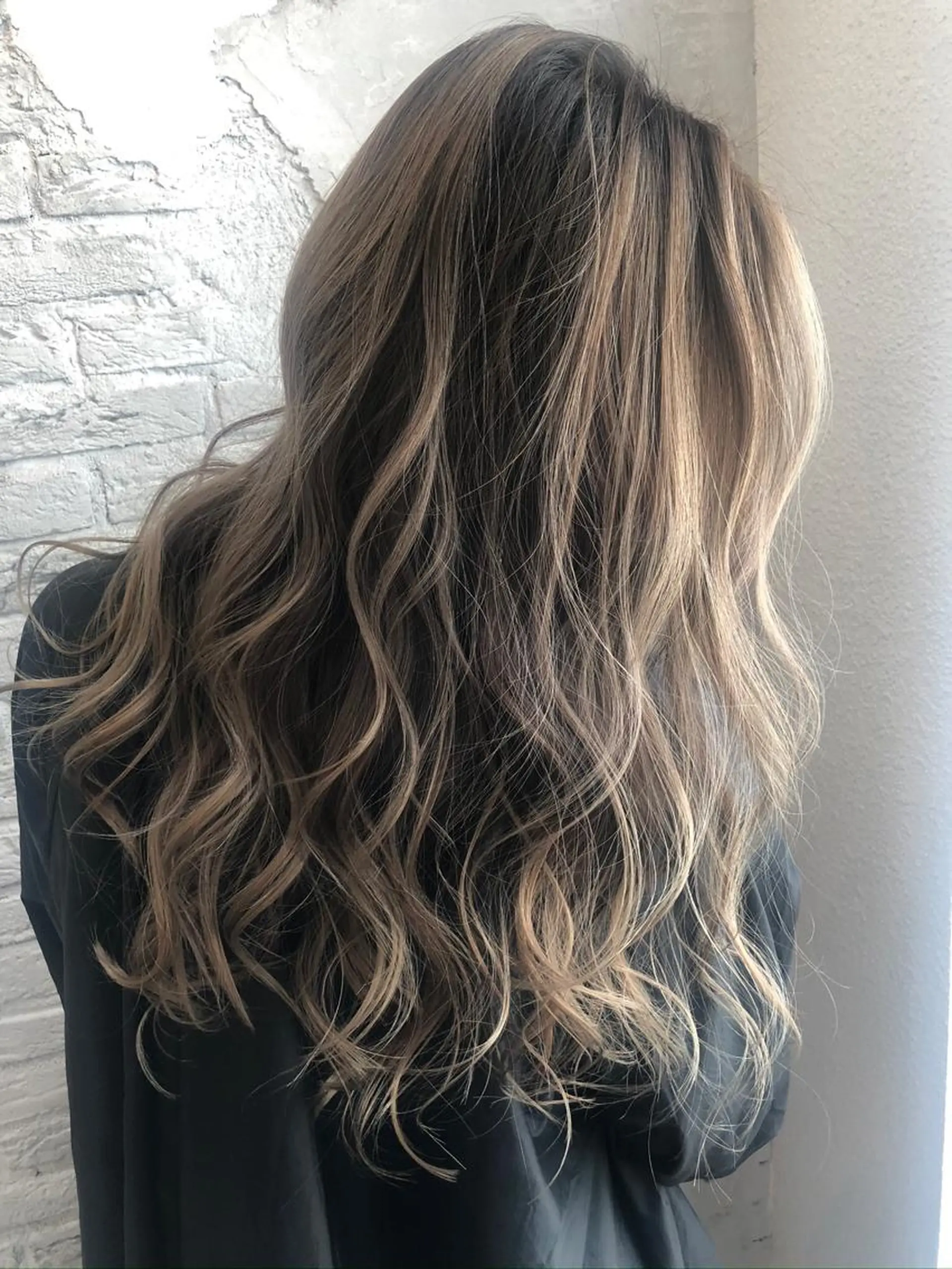 ロング カラー olino 【オリノ】西田辺のヘアスタイル