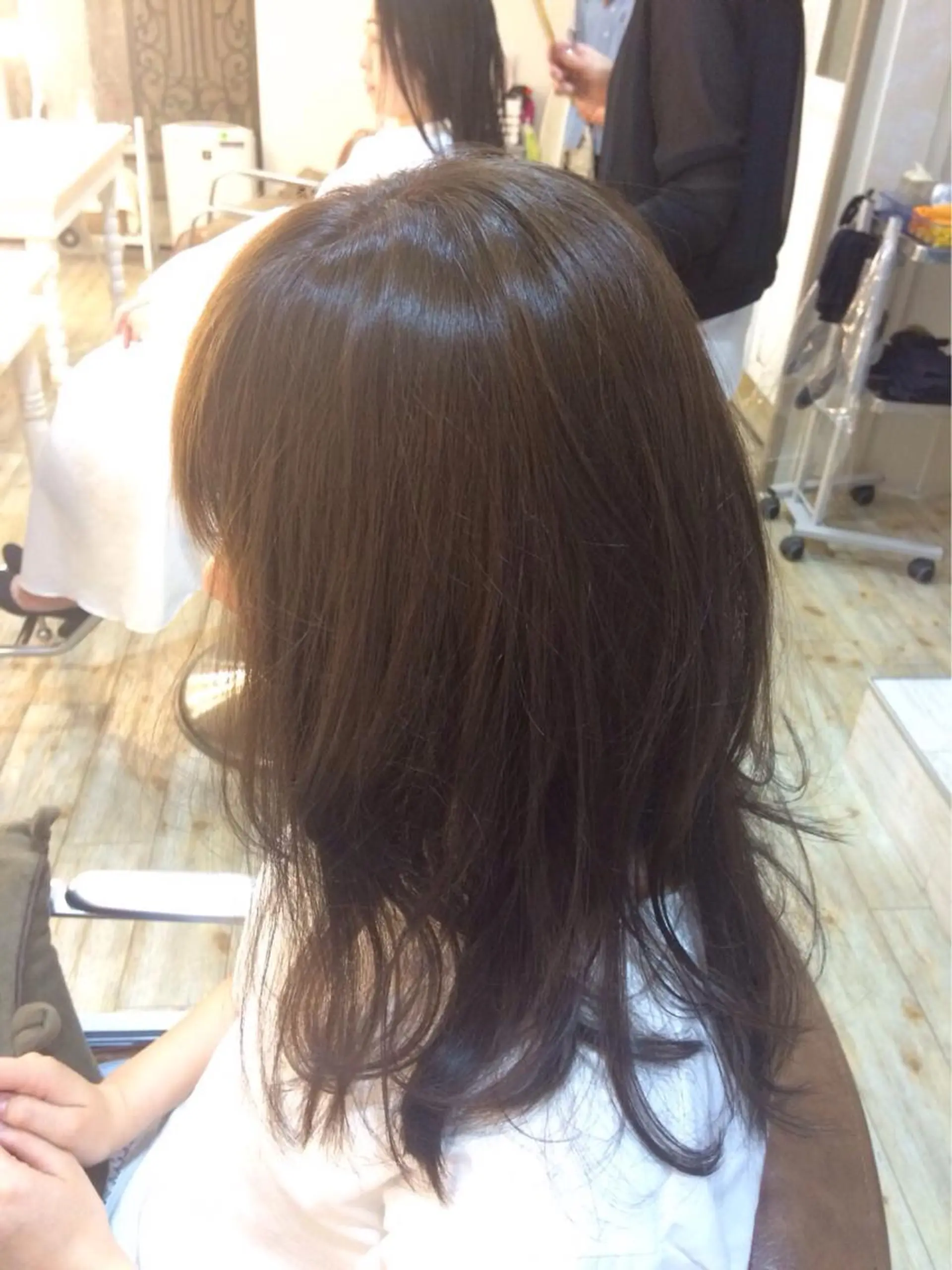 ロング カラー アッシュ 透明感カラー 小倉 聖也のヘアスタイル