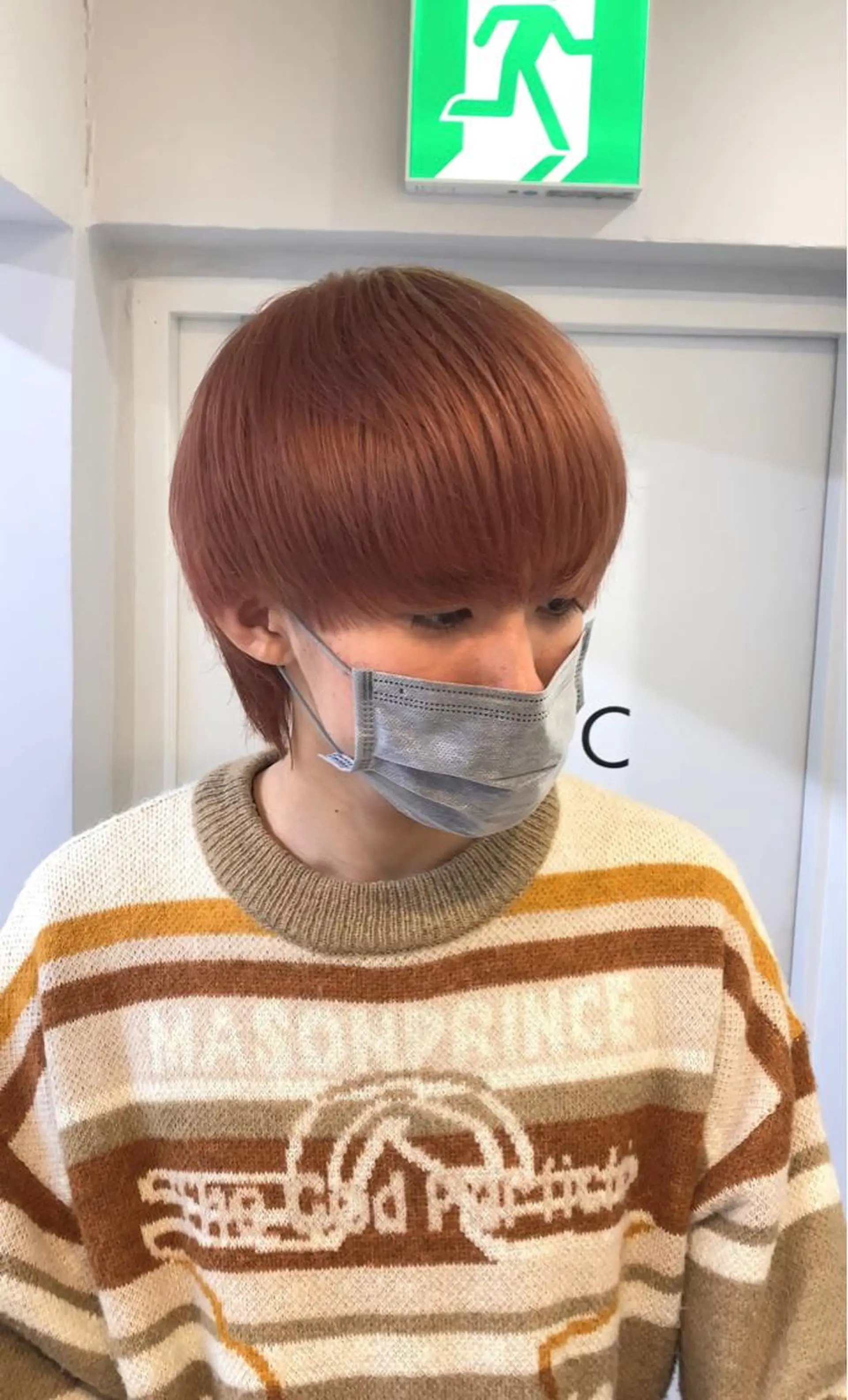 ショート カラー メンズ メンズブリーチ メンズハイトーン メンズウルフカット ブリーチ デザインカラー sunc所属・梅田l大人韓国ヘア レイヤー×艶カラーのヘアスタイル