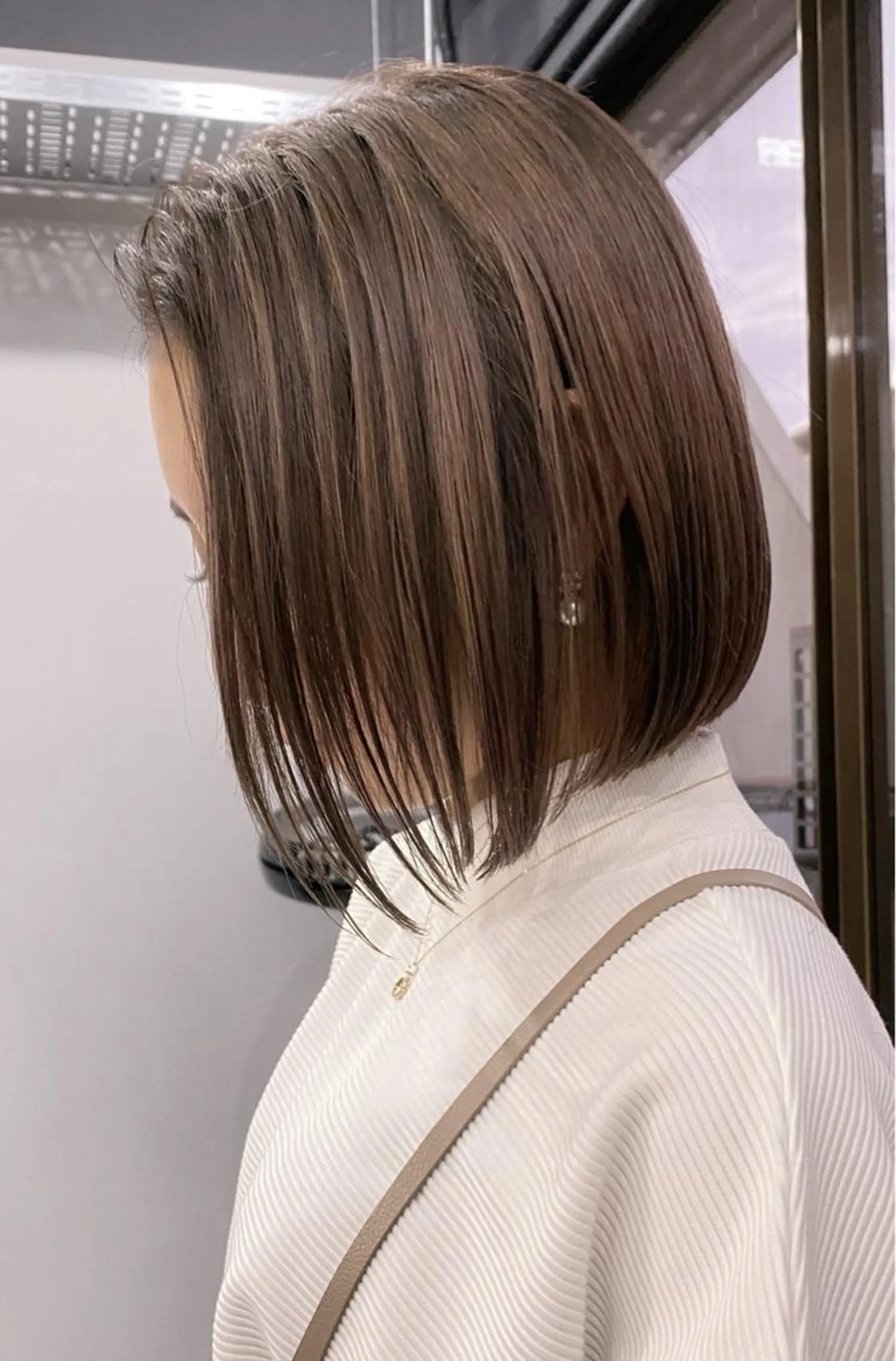 ショート カラー ベージュカラー ダブルカラー ボブ 中山 天地のヘアスタイル