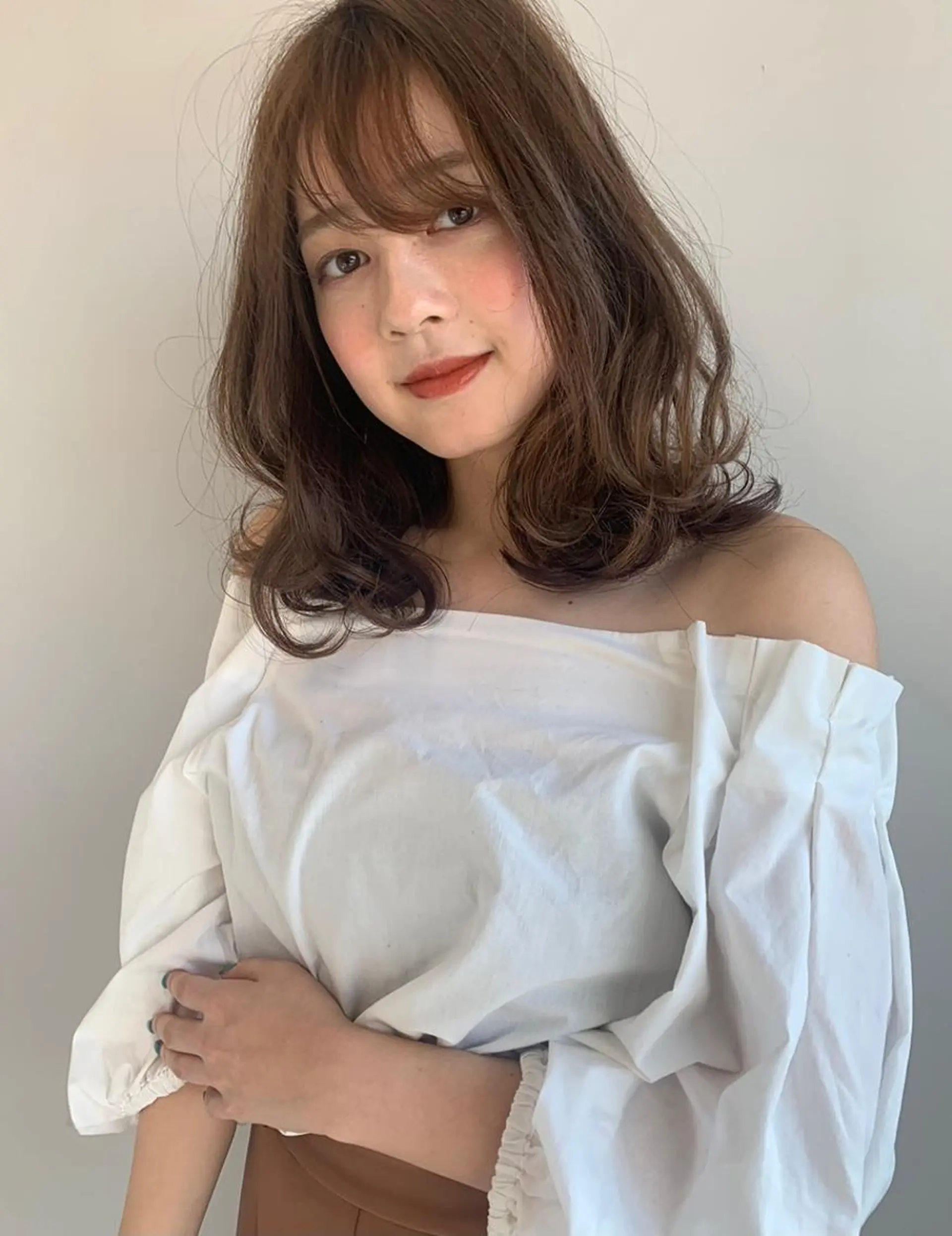 ミディアム カラー カット ヘアカラー トリートメント ヘッドスパ ヘアセット 透明感/オリーブ/ グレージュ/YUKAのヘアスタイル