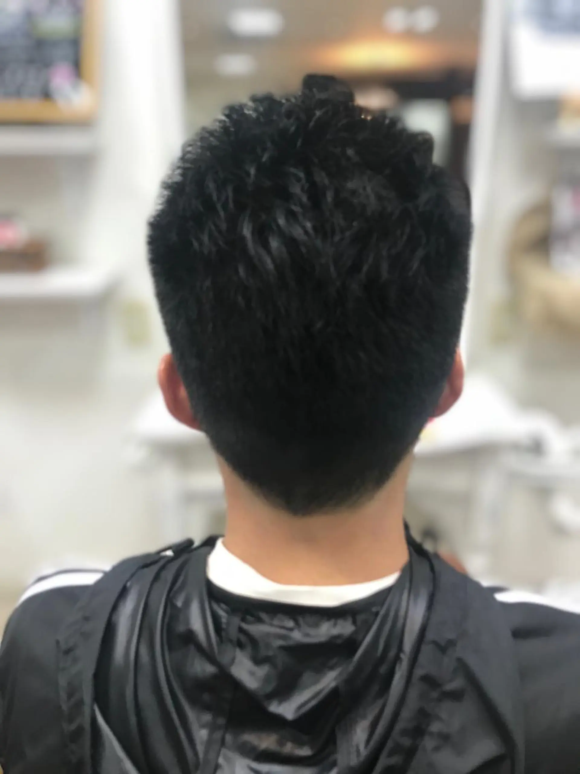 ショート メンズ 山本 咲貴のヘアスタイル