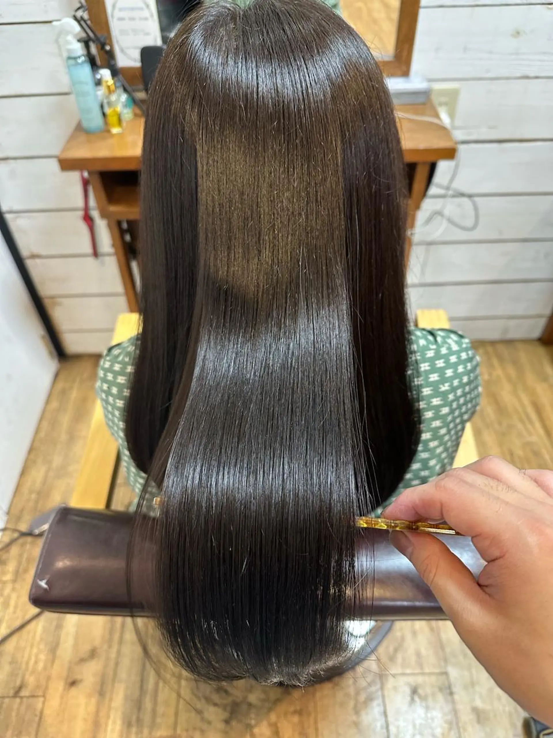 ロング カット ヘアカラー 縮毛矯正 トリートメント 平田 たかしのヘアスタイル