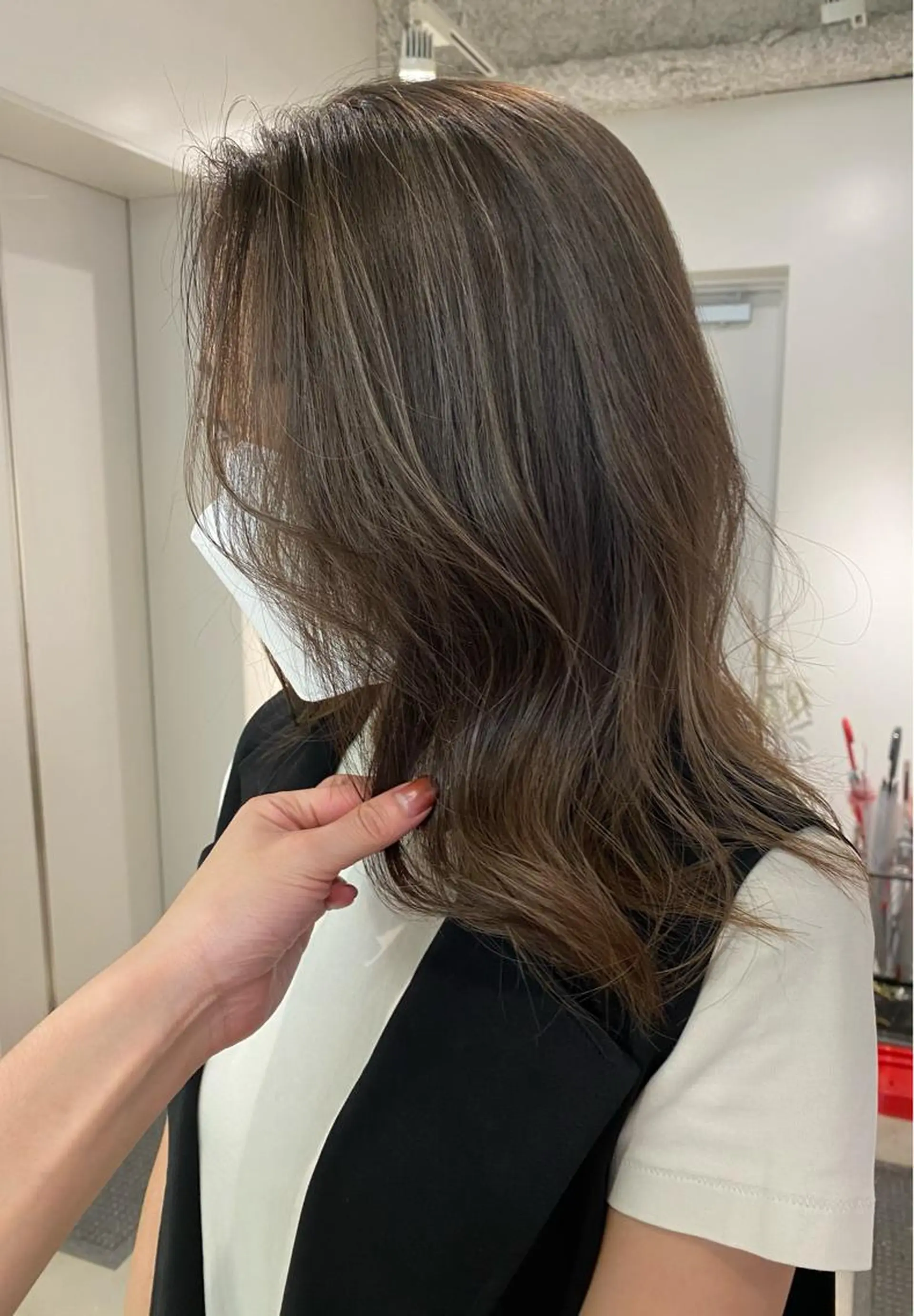 ミディアム カラー ヘアアレンジ ヘアカラー トリートメント 【代表】高山 一真のヘアスタイル