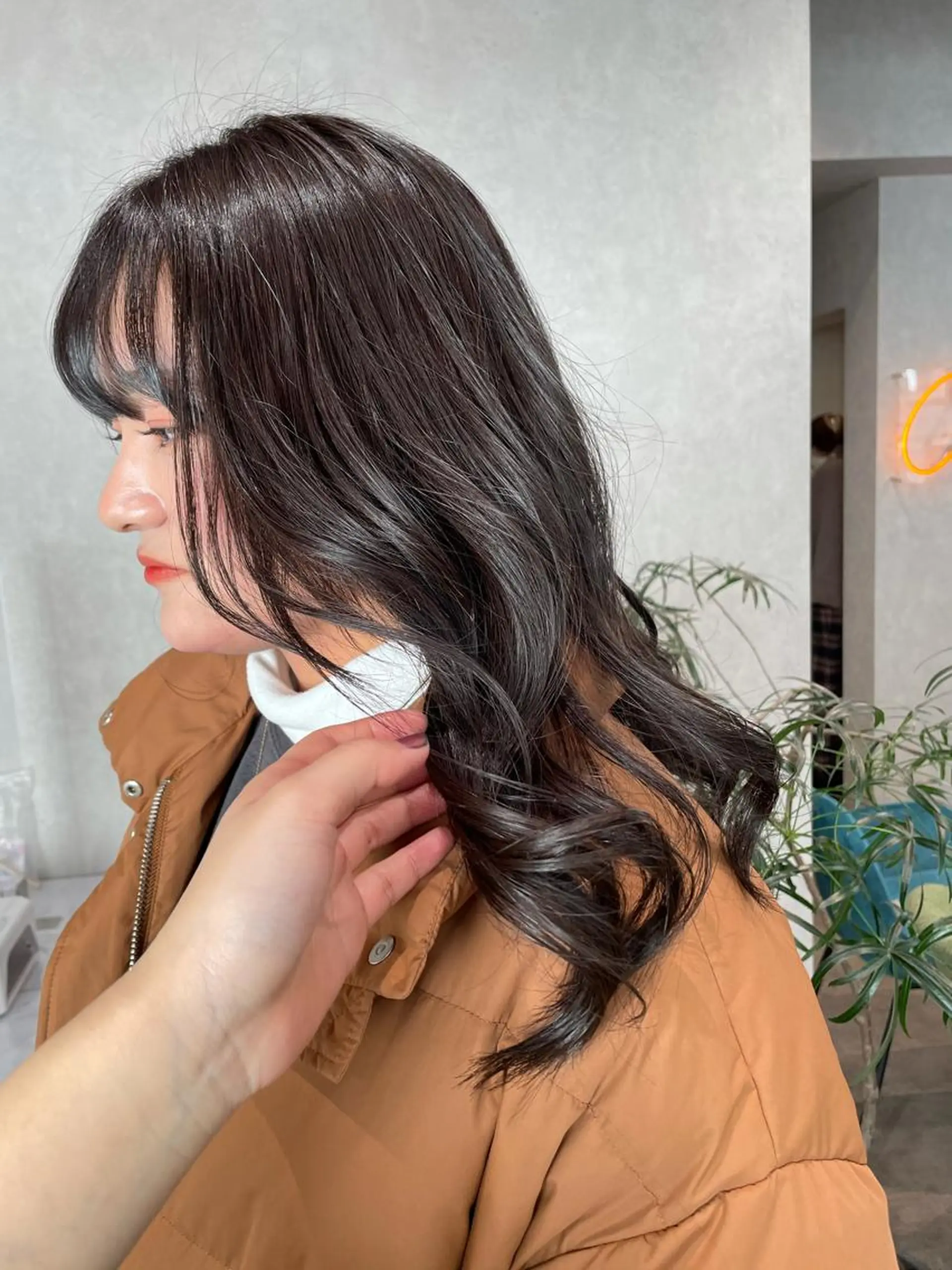 ロング カラー 透明感カラー ヘアカラー ナチュラル透明感🌱 小山美樹子のヘアスタイル