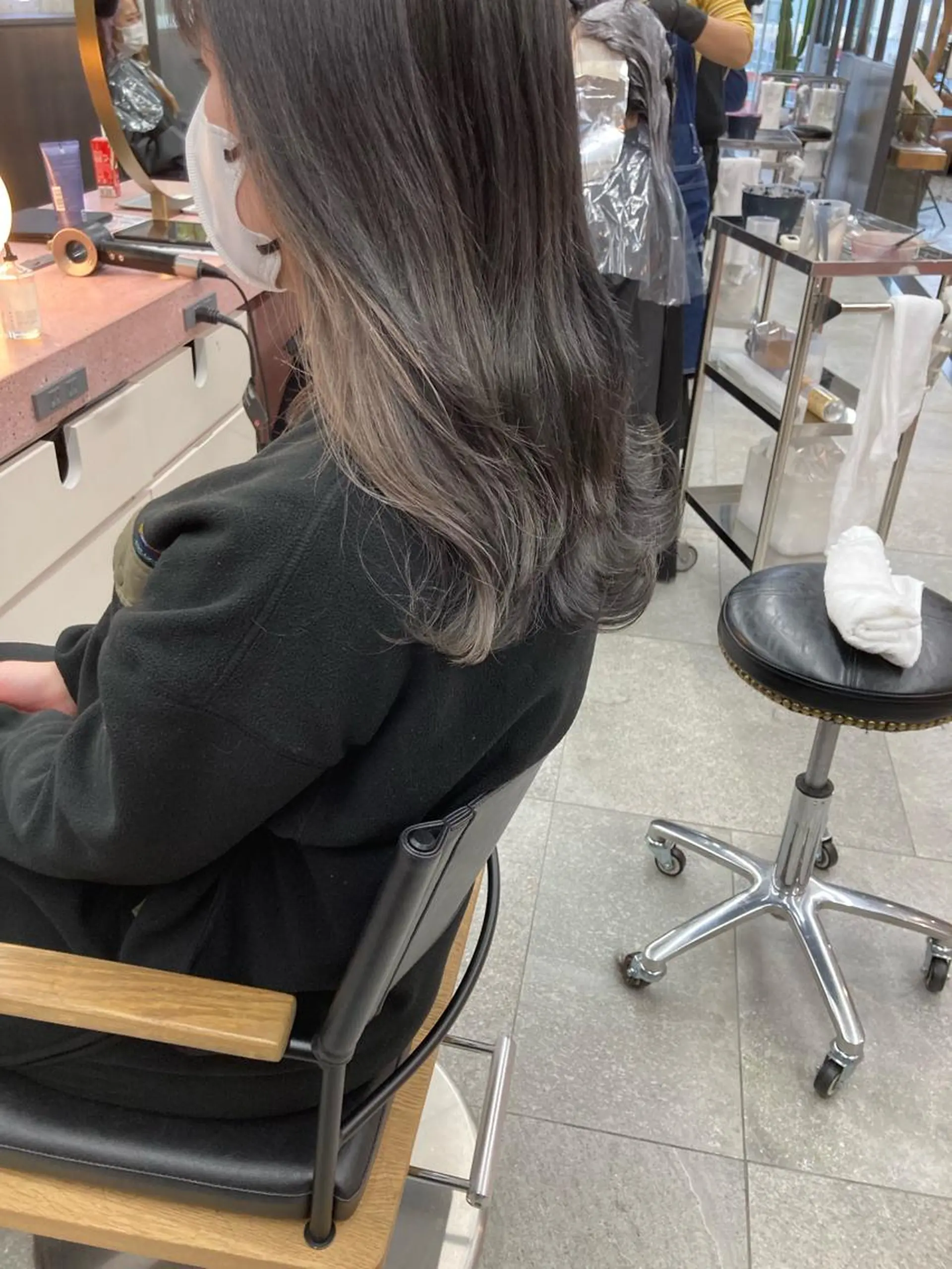 セミロング カラー 小木曽智美 /ボブ/ショートのヘアスタイル