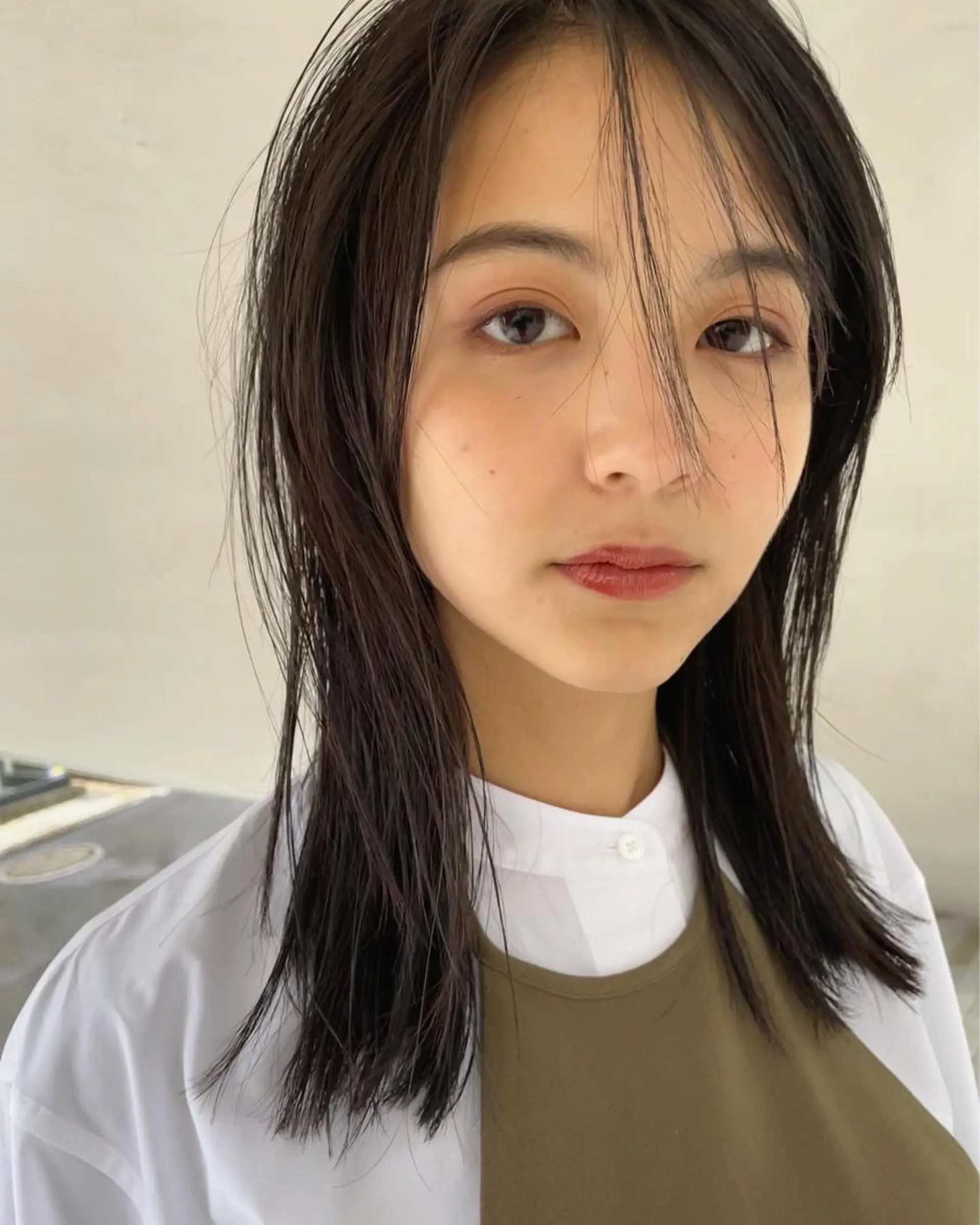 ミディアム カット トリートメント Loom.所属・村上雅人 ナチュラルモードのヘアスタイル