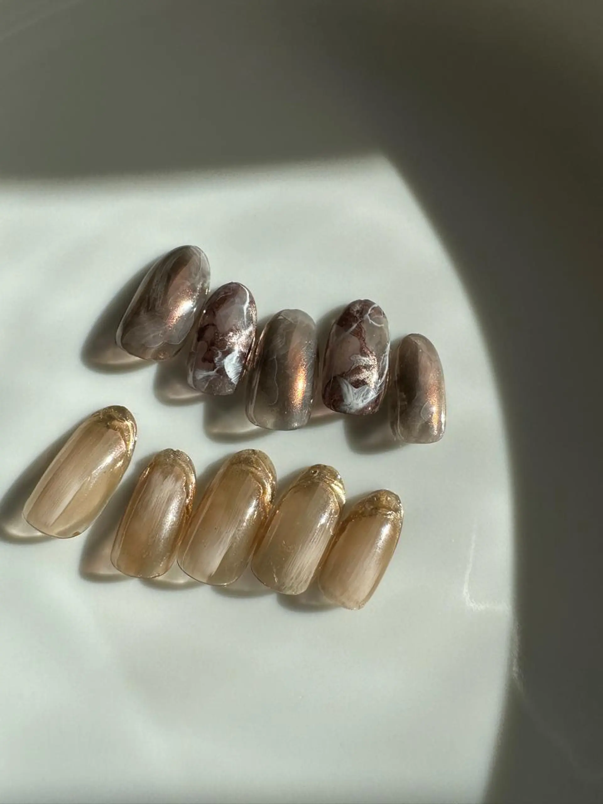 ネイル アートネイル オーロラネイル ジェルネイル キラキラネイル 韓国ネイル ハンドネイル 小河 仁美のネイルデザイン