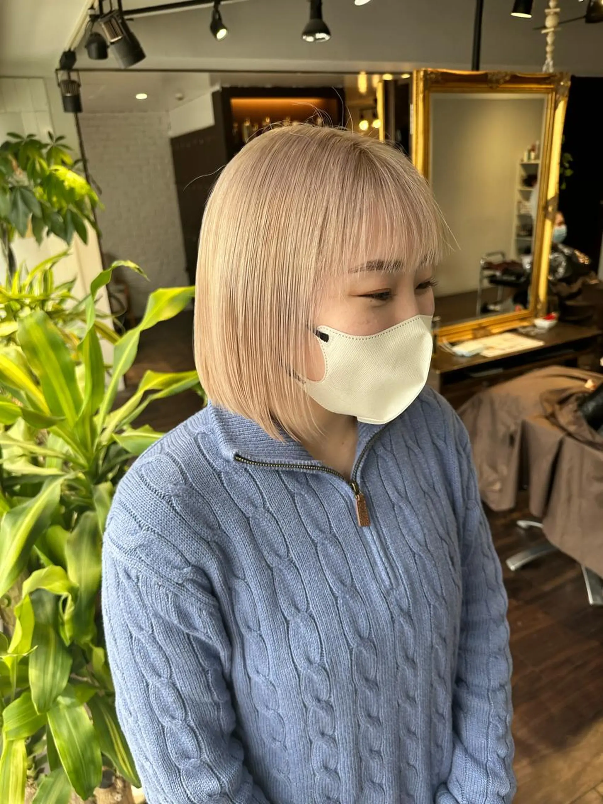 ショート カラー アディクシーカラー ブリーチ ケアブリーチ デザインカラー ハイトーンカラー カット ヘアカラー トリートメント ワンホンヘア ケラチン/Kaitoのヘアスタイル