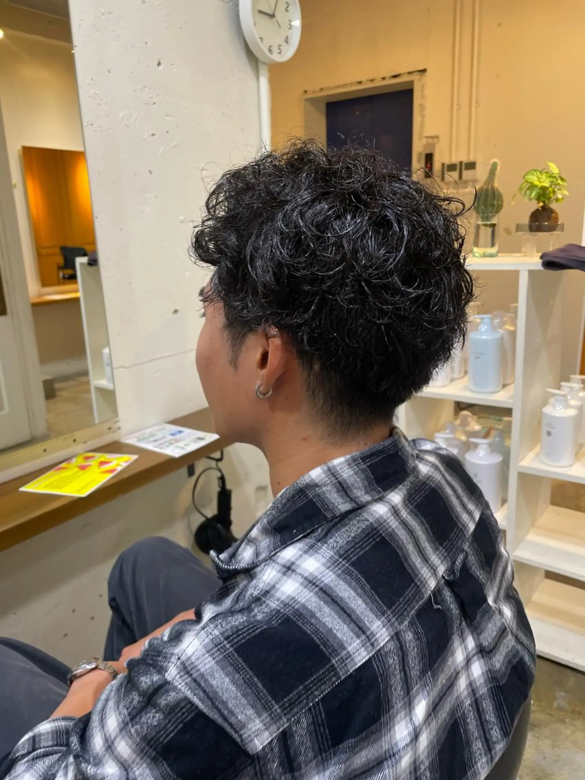 パーマ メンズ RIN／韓国ヘア レイヤーカットのヘアスタイル