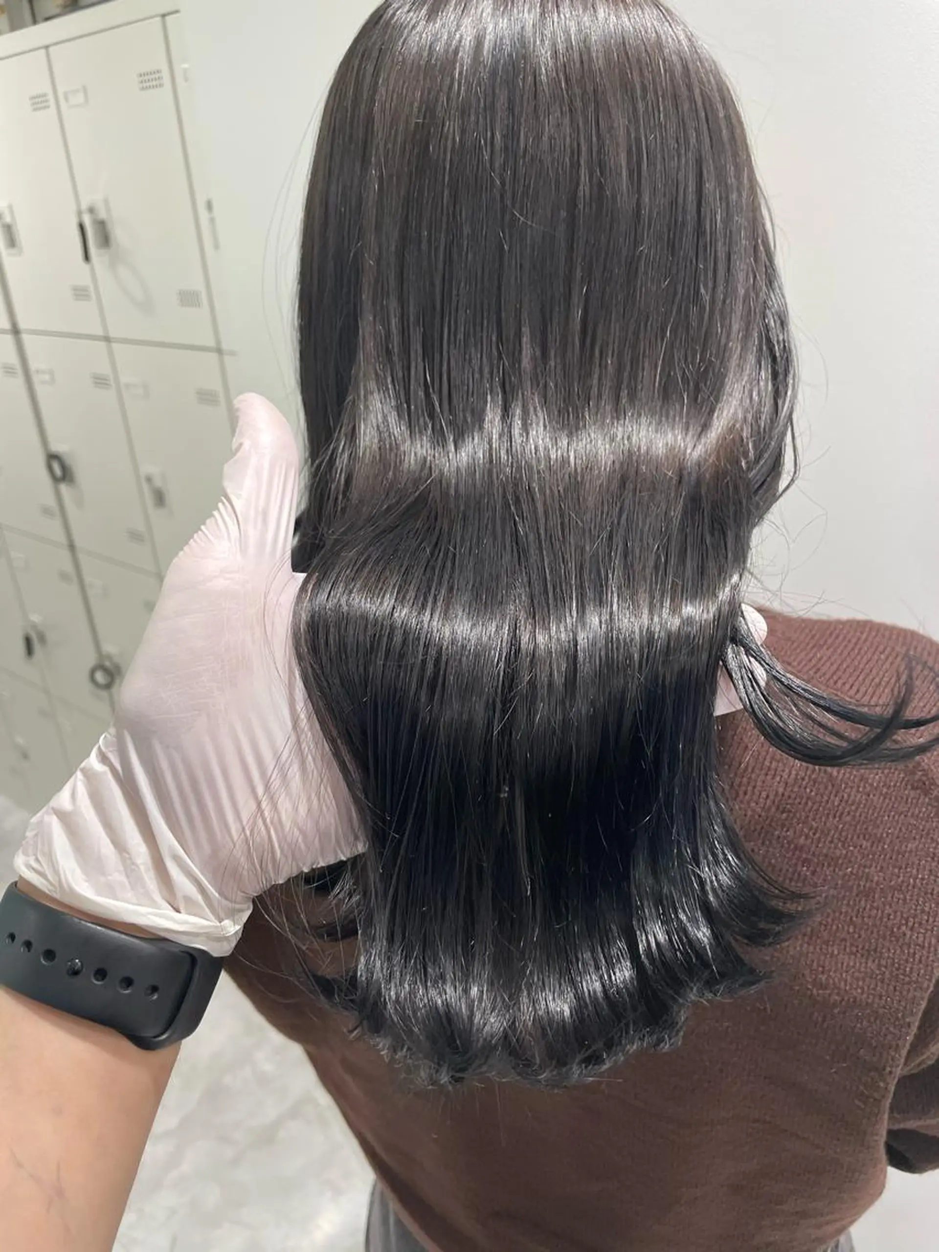 ミディアム カラー パーマ ヘアアレンジ ネイル マツエク・マツパ 韓国風ベージュ🤎 赤みなし🌿横浜🤎のヘアスタイル
