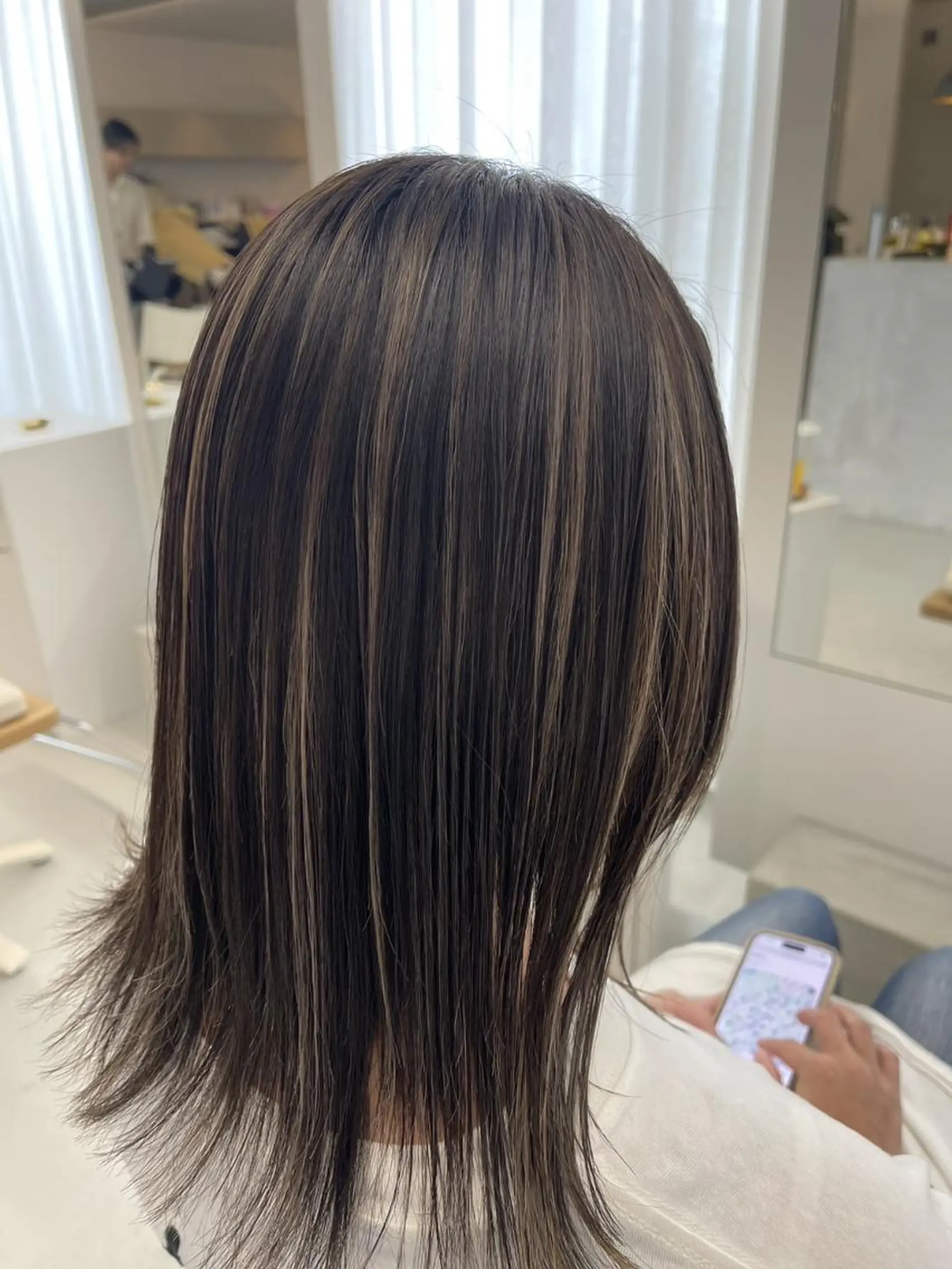 カラー ハイトーン/艶髪/ 暗髪/韓国/sanaのヘアスタイル