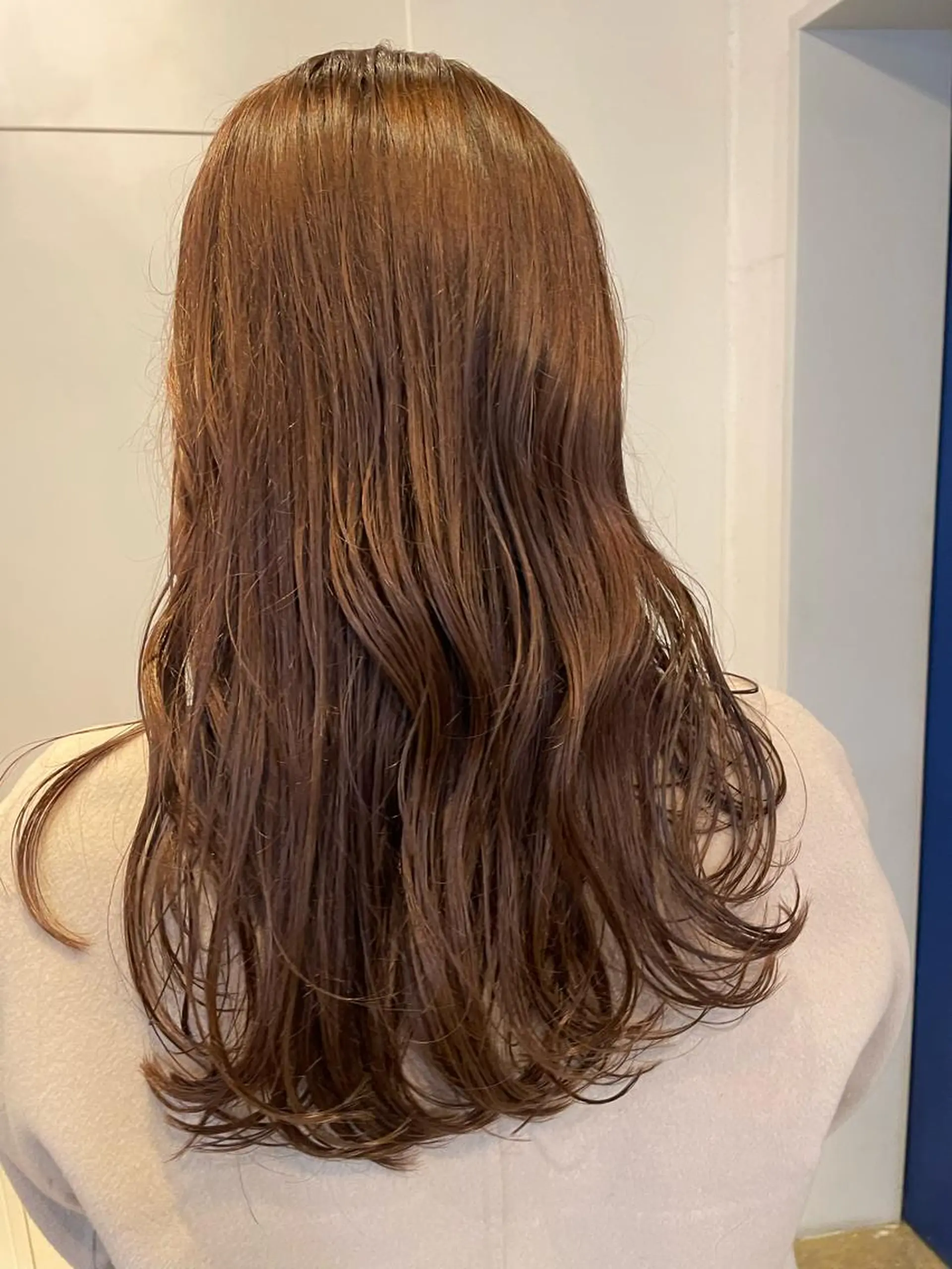 ミディアム カラー カット ヘアカラー トリートメント レイヤー／似合わせ TAKUYAのヘアスタイル