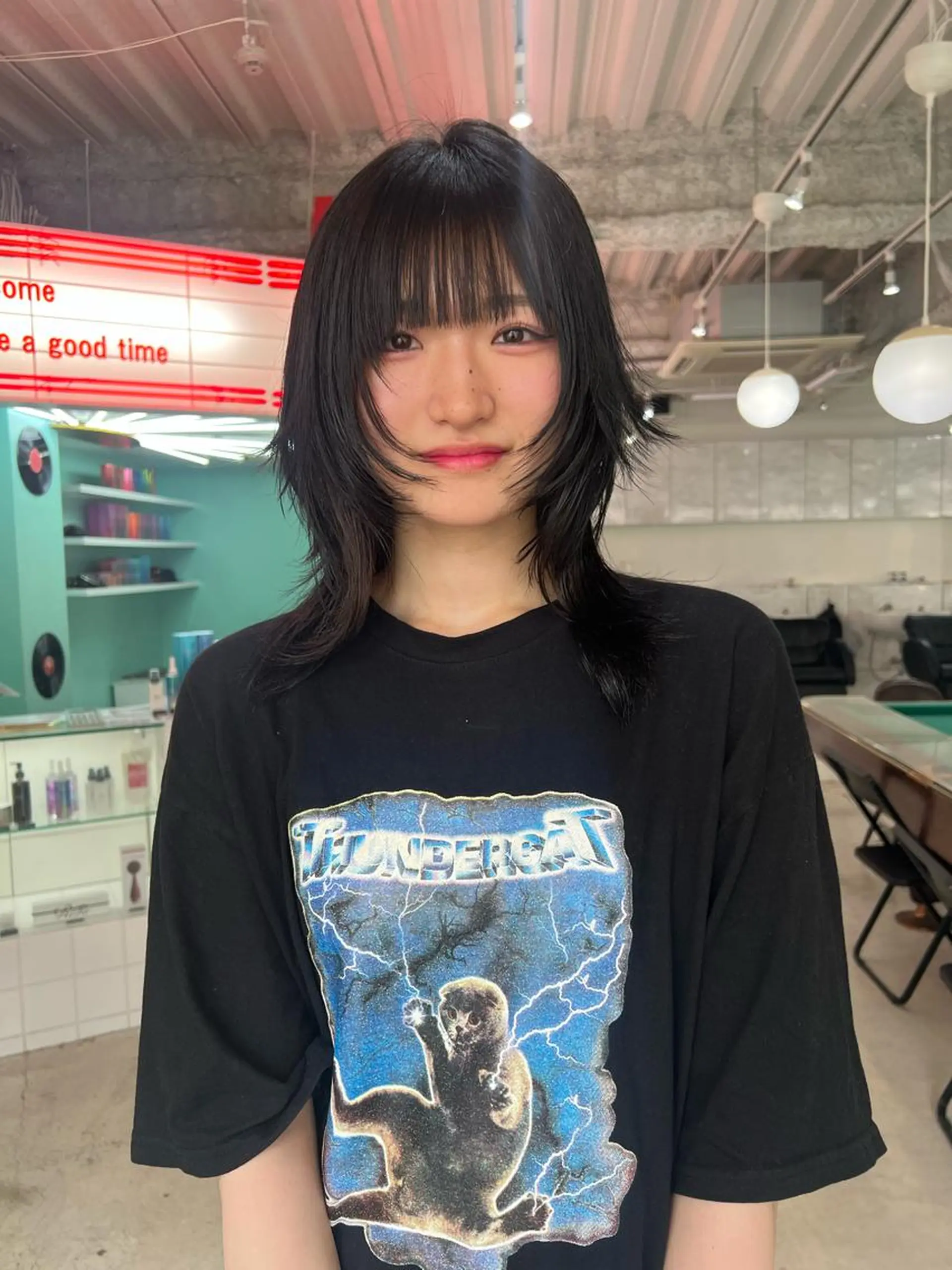 セミロング 💥ウルフカット デザインあんな💥のヘアスタイル