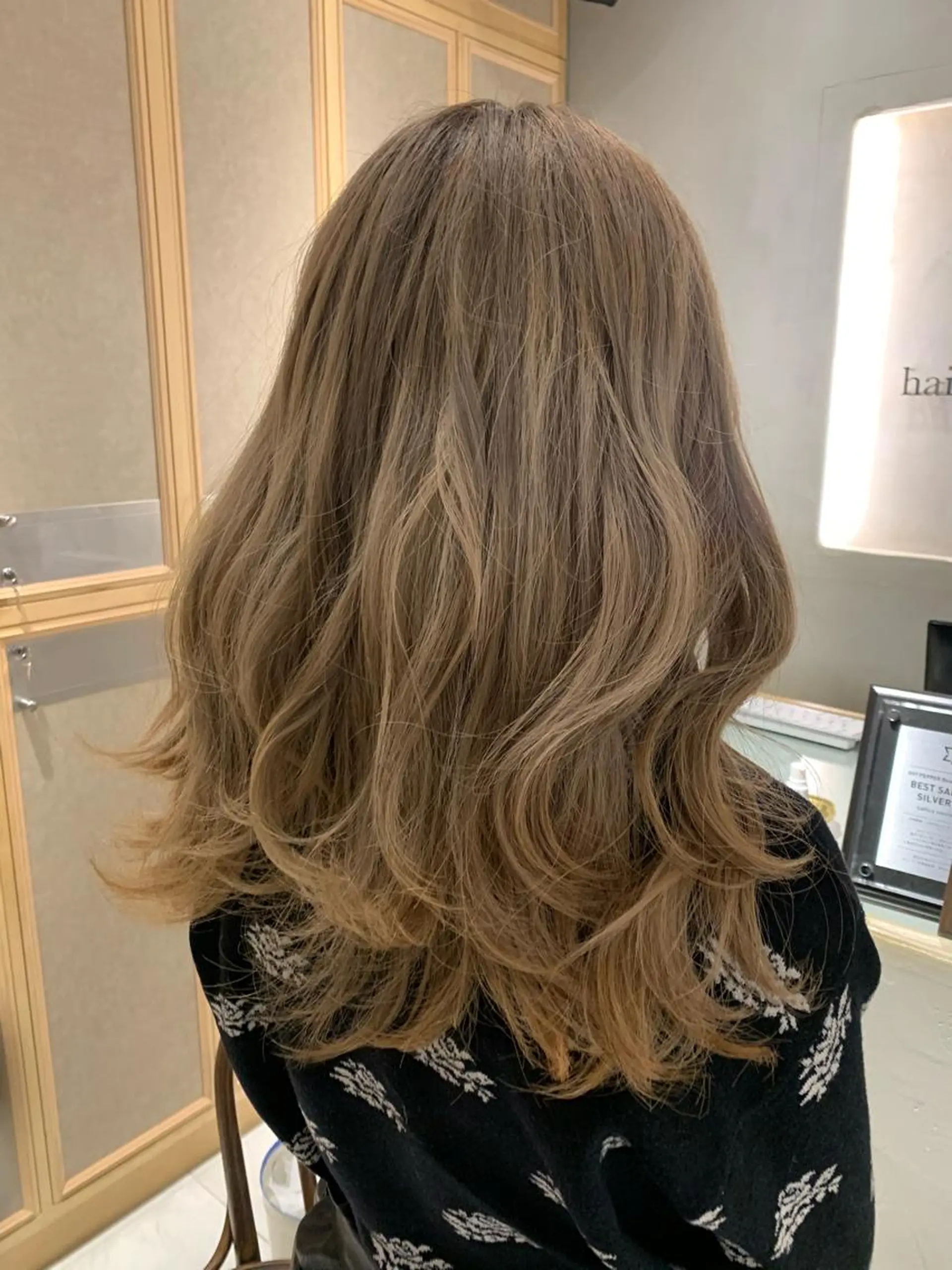 カラー ラベンダー/レイヤー スタイル🤎mamiのヘアスタイル