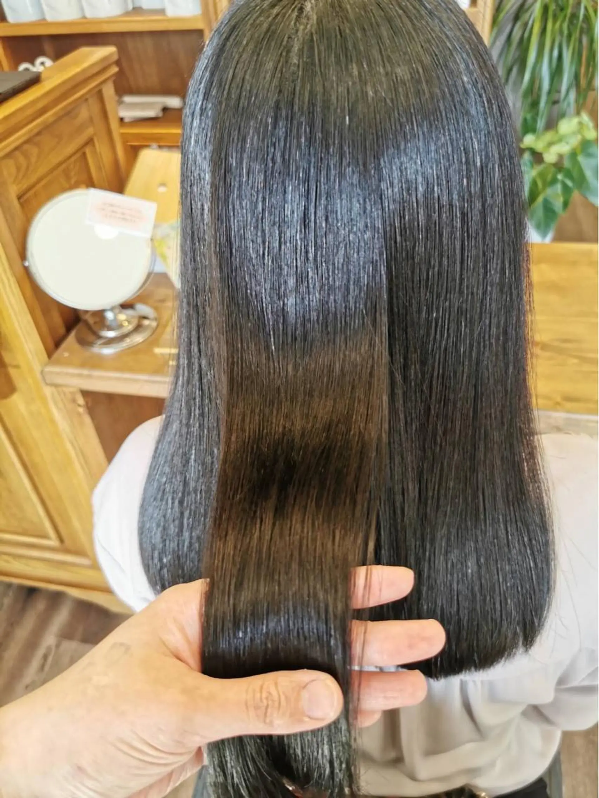 セミロング カット トリートメント Ranunculus ラナンキュラスのヘアスタイル