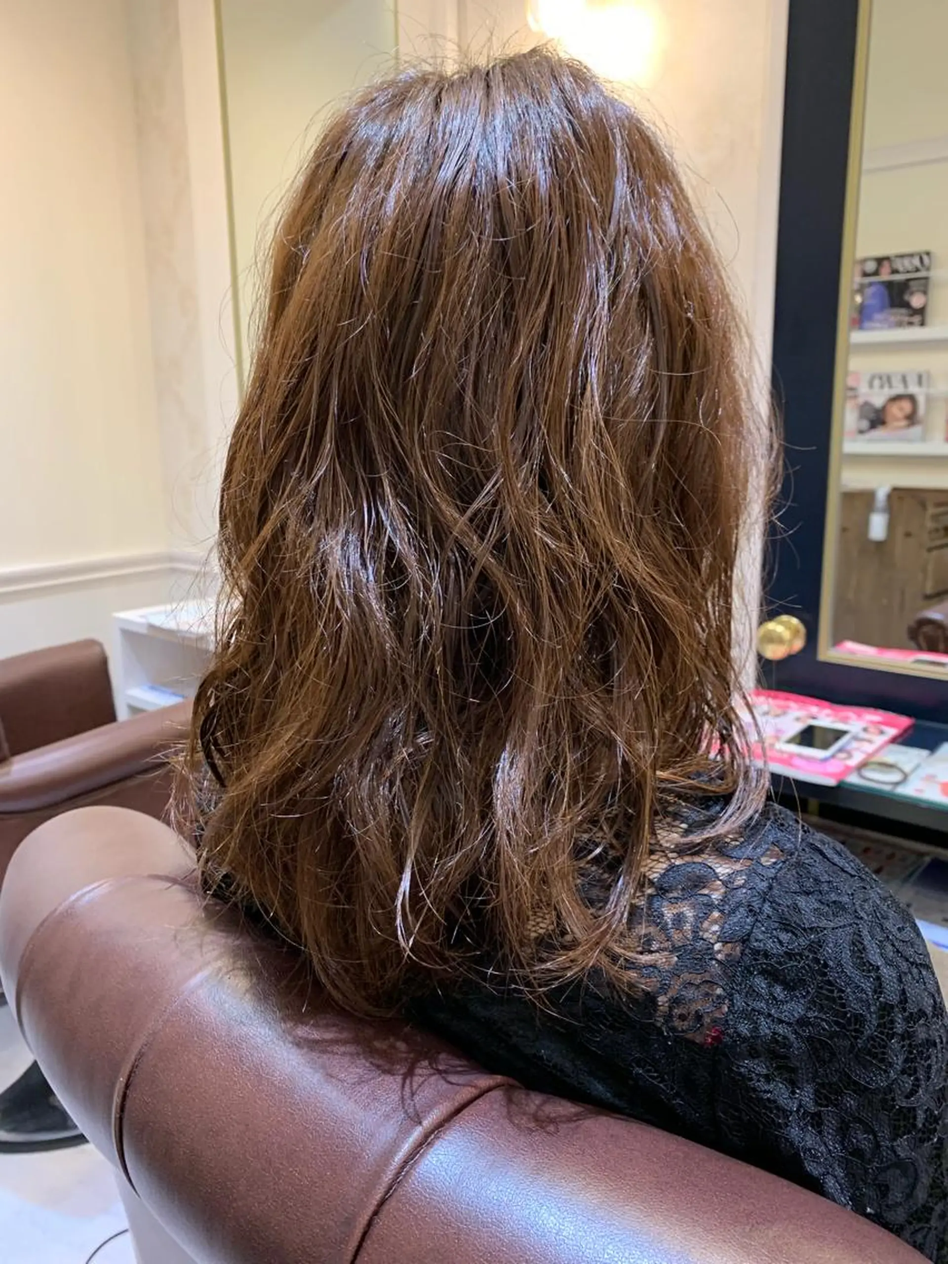 ミディアム パーマ LOUVRE totalbeautysalon西大寺店所属・粟田 めぐみのヘアスタイル