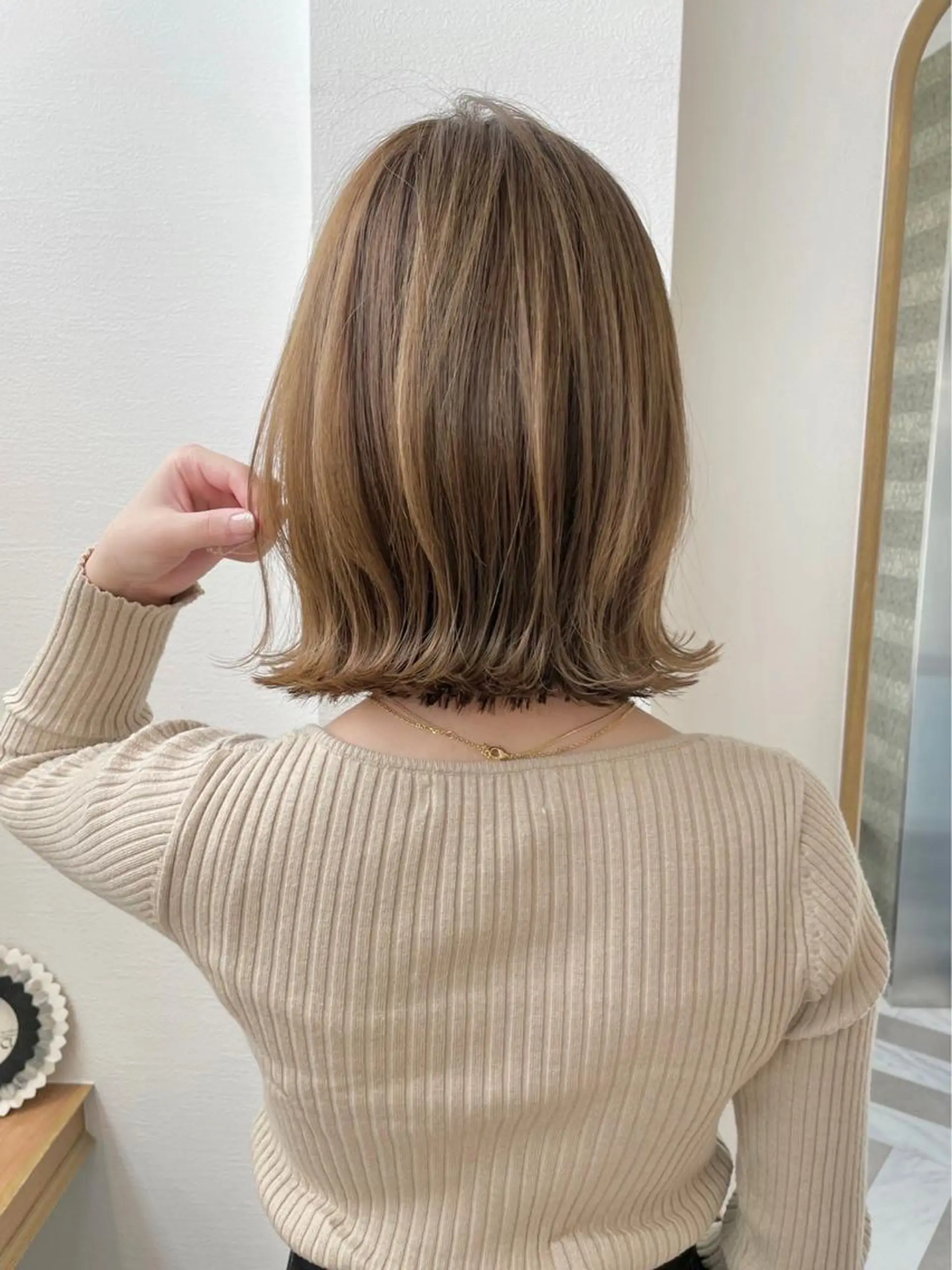ショート ヘアカラー 顔周り🇰🇷ロンド レイヤー✨カジワラのヘアスタイル