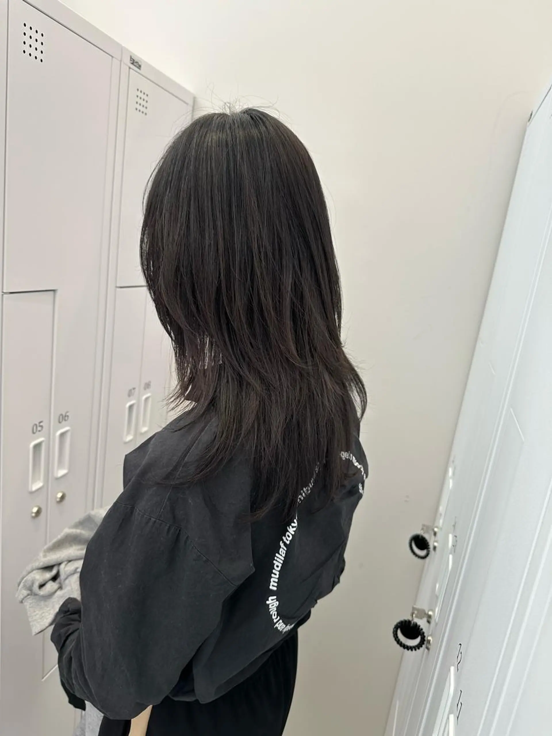 ミディアム ハイレイヤー レイヤーカット レイヤー/ハッシュ 渋谷/サッタのヘアスタイル