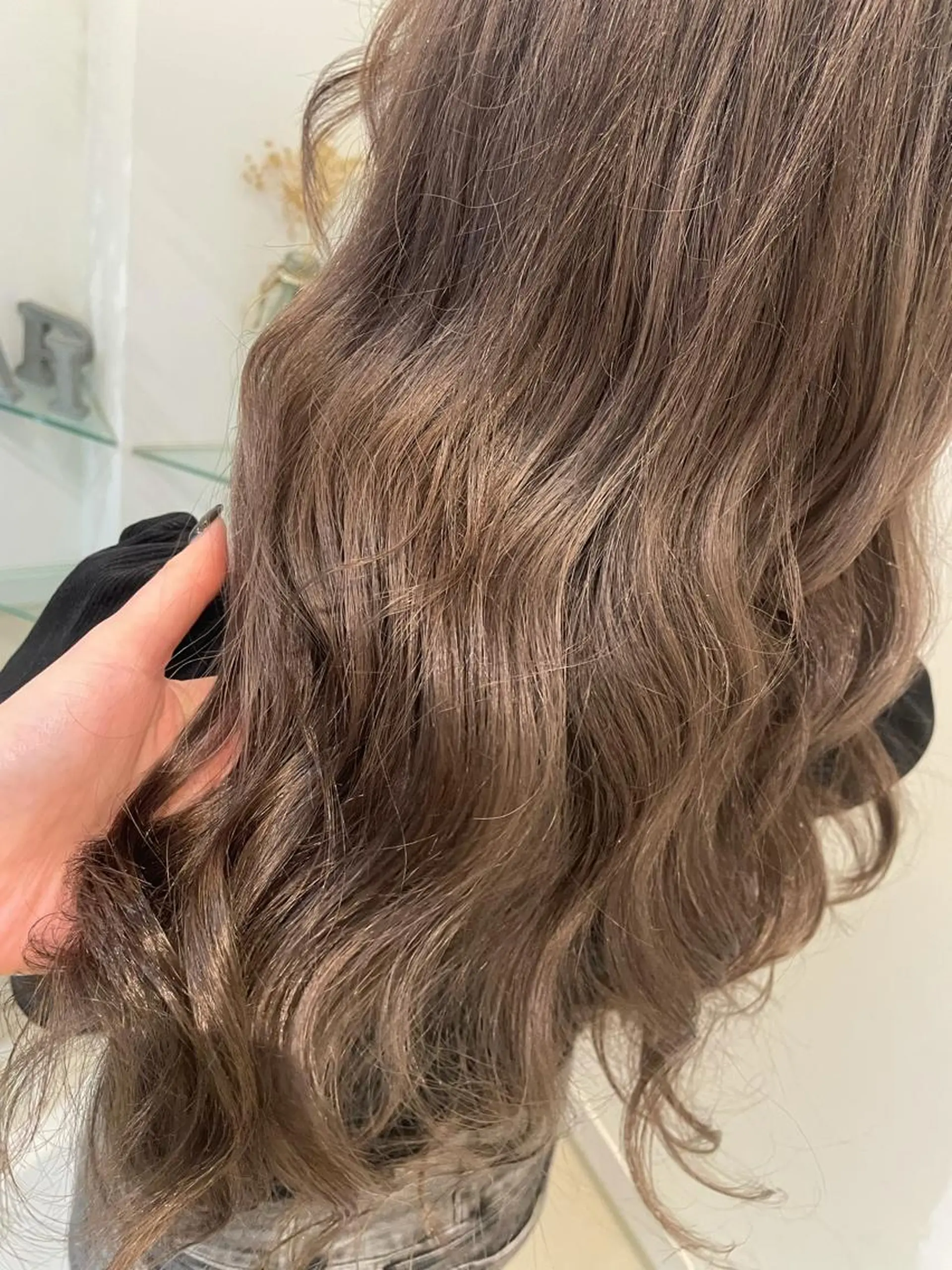 カラー ブリーチ 極艶透明感カラー🐰 髪質改善/出雲つぐみのヘアスタイル