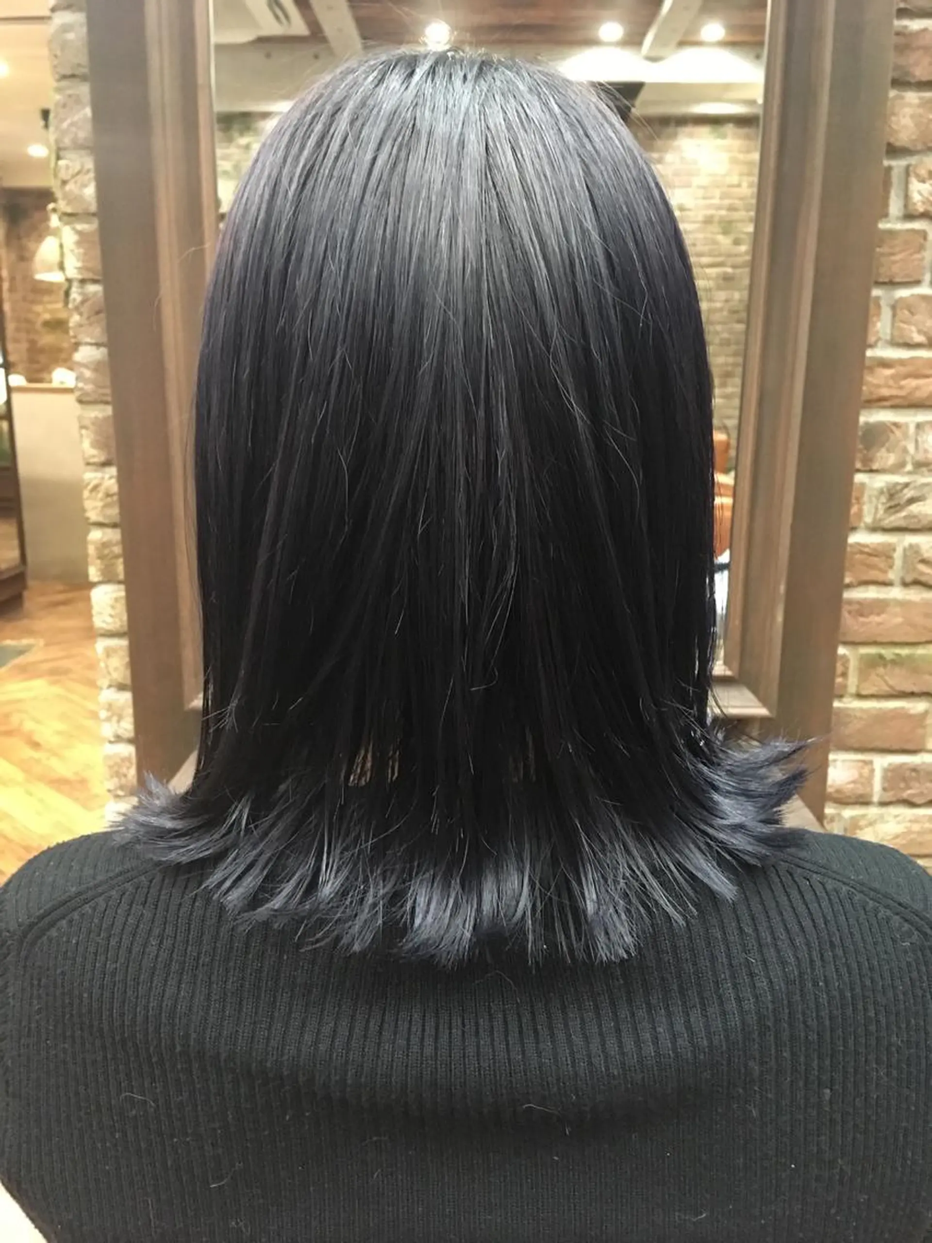 ミディアム カラー Helm所属・久次米 智人のヘアスタイル