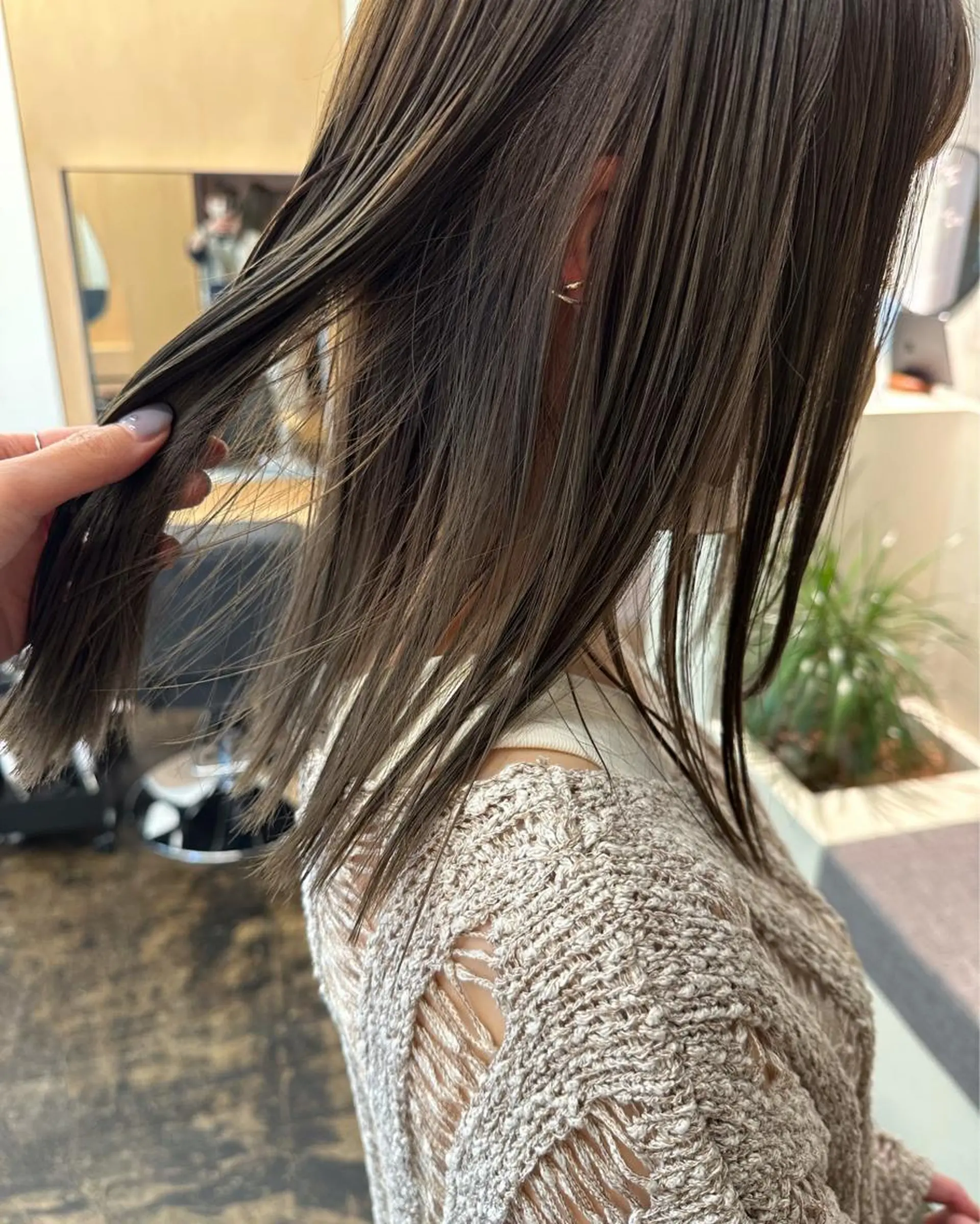 ミディアム カラー yupi🐈⬛ レイヤー/パーマのヘアスタイル