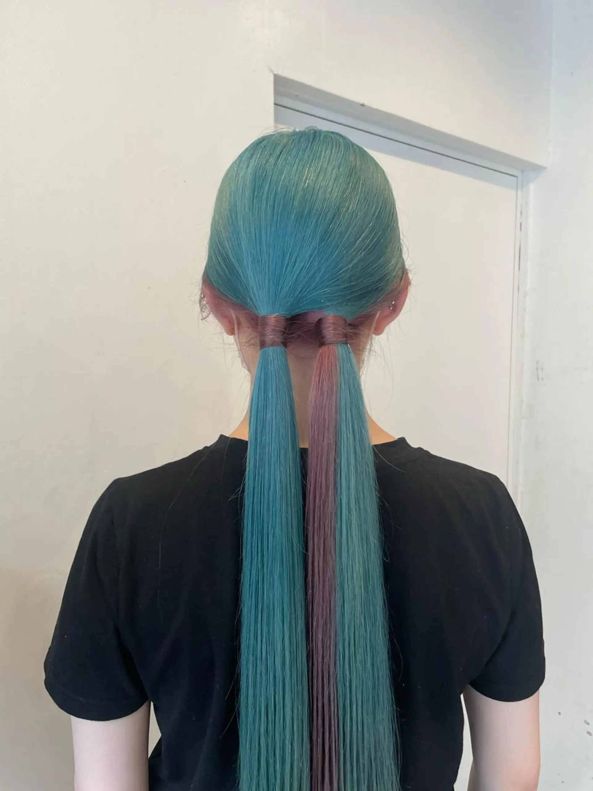 ロング ヘアアレンジ カット ヘアカラー トリートメント hen所属・心斎橋/レイヤー/ ブリーチ/モエのヘアスタイル