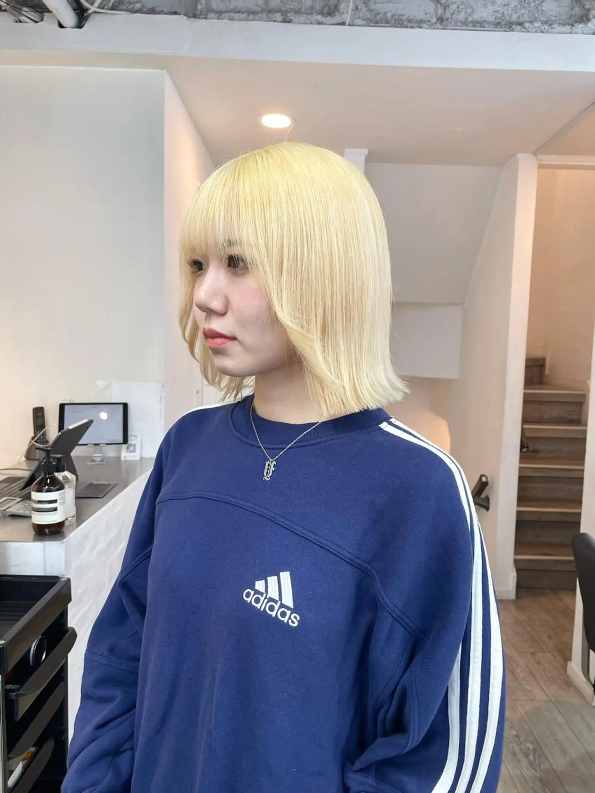 ミディアム カラー ブロンド ホワイトブロンド ヘアカラー トリートメント ヘアセット ブロンド・ハイトーン ／遠藤将太のヘアスタイル