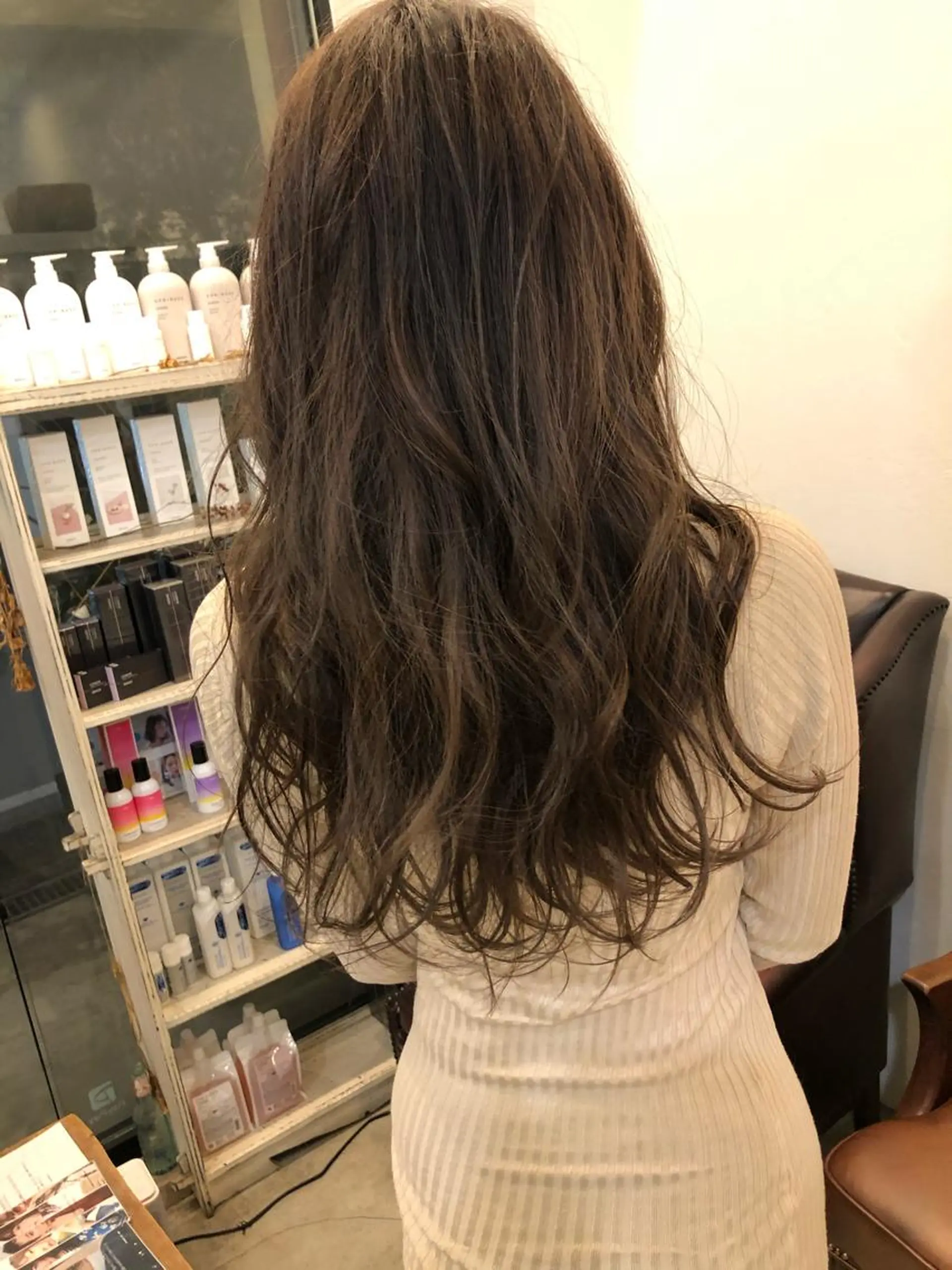 ロング カラー ブルーカラー ブルージュ 畠山 渚のヘアスタイル