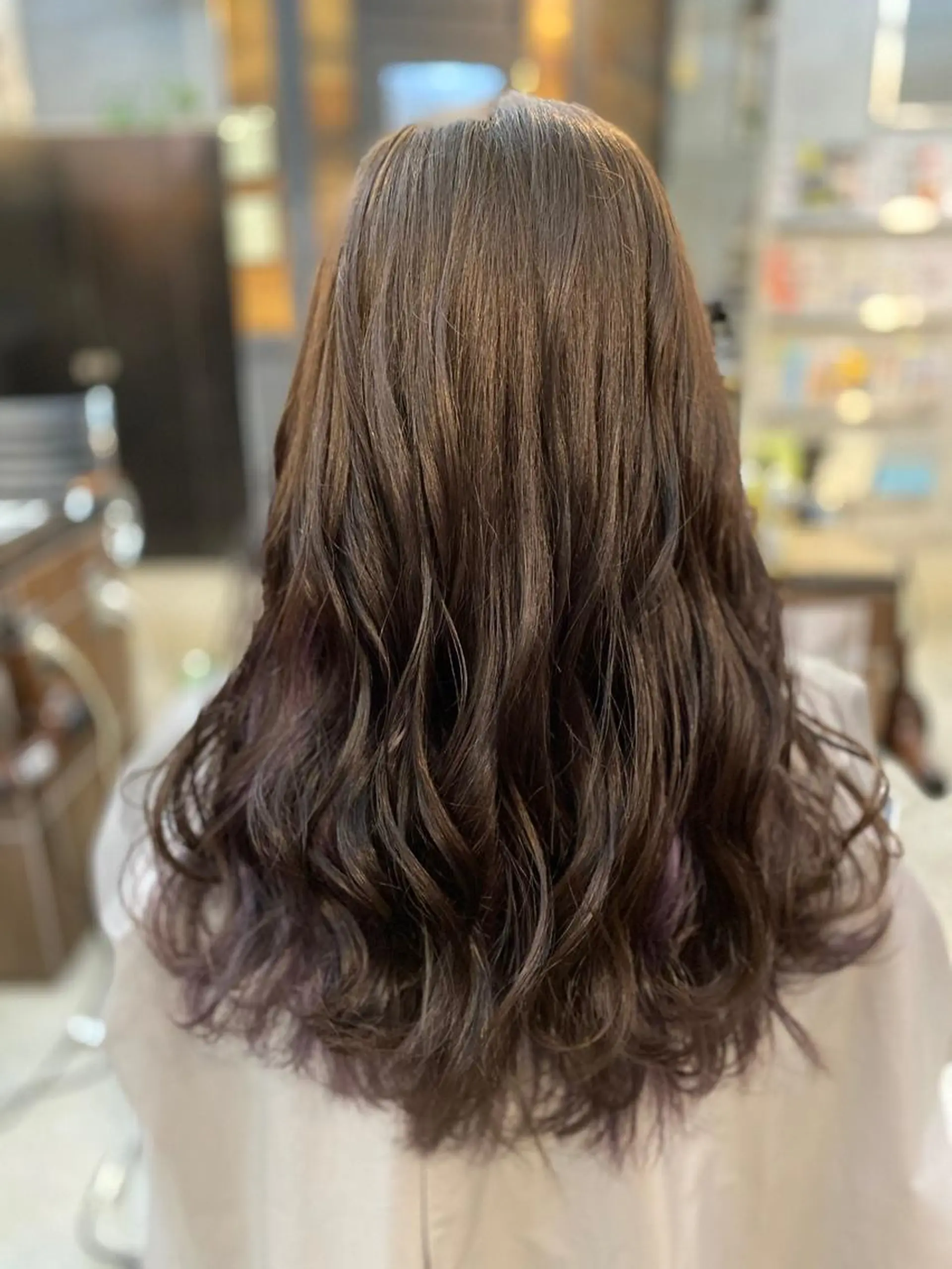 ロング ヘアカラー 仲矢 あゆ美のヘアスタイル