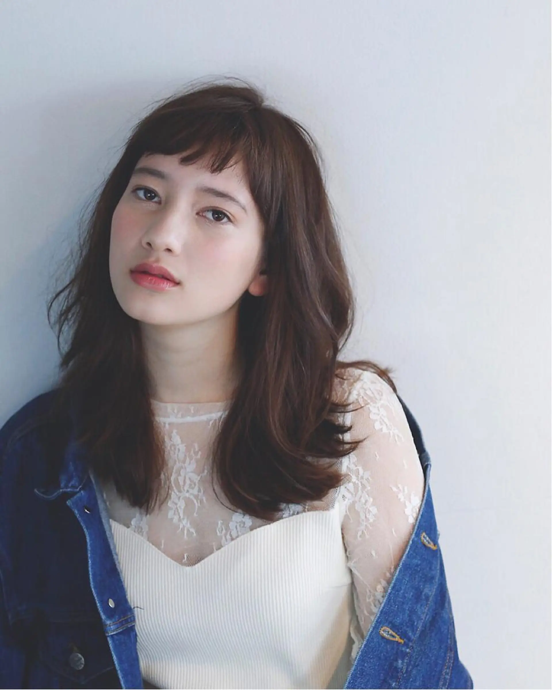 ミディアム セミロング カラー パーマ conne& ririのヘアスタイル