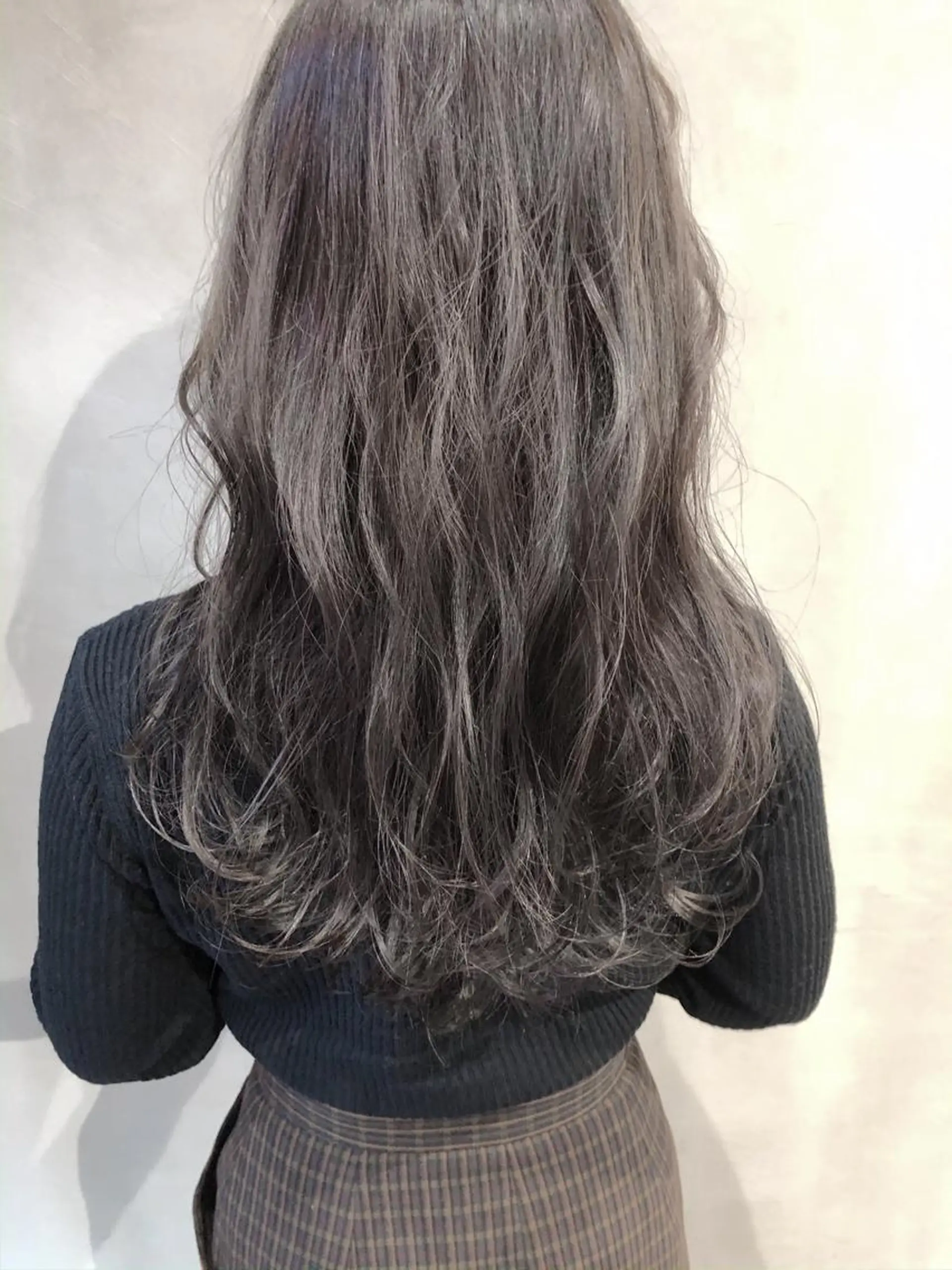 セミロング kiy by ioeのヘアスタイル