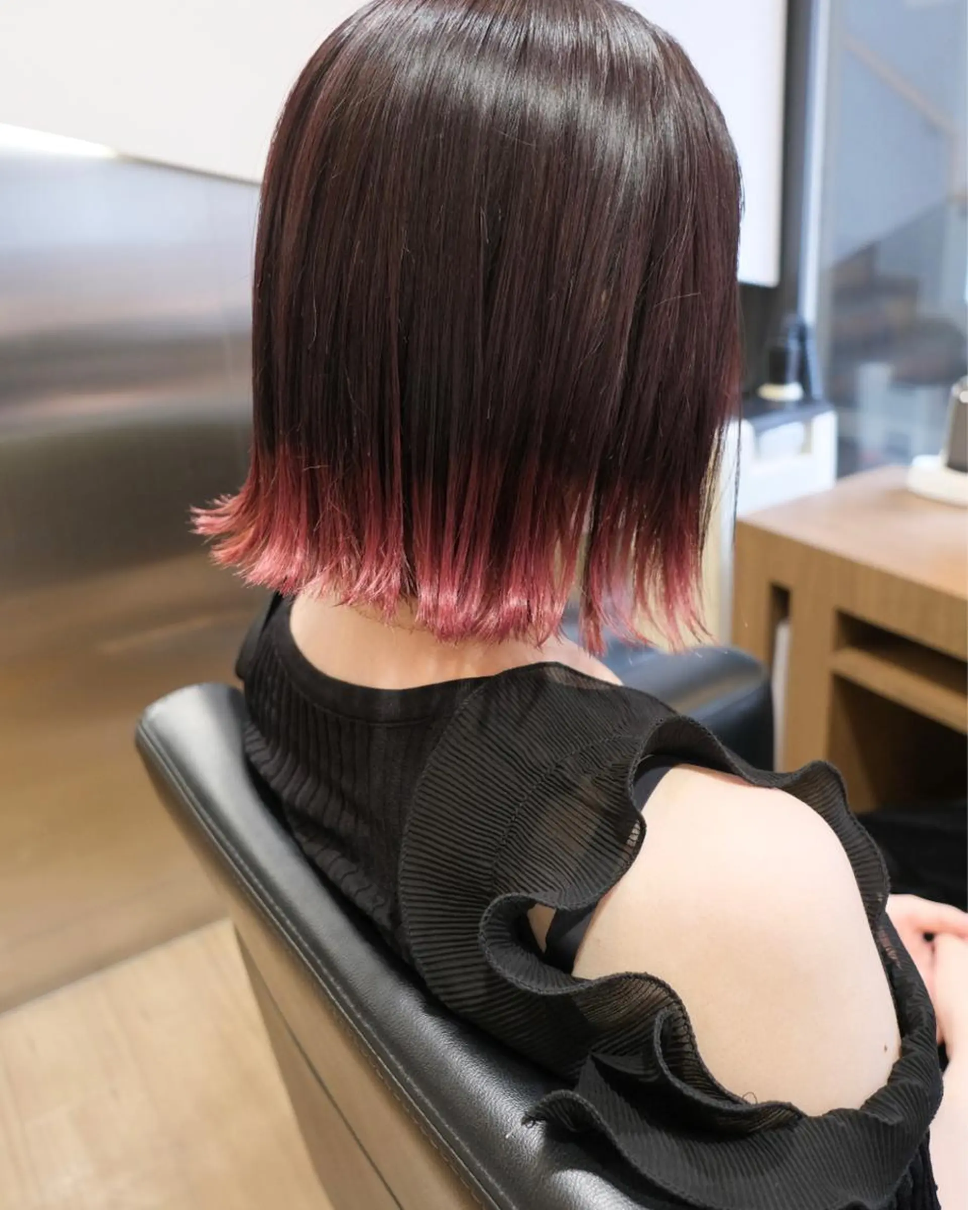 ショート カラー ピンクカラー ボブ 外ハネヘア SALOWIN 下北沢　No.R所属・カット・ヘアケア特化 戸高昌紀のヘアスタイル