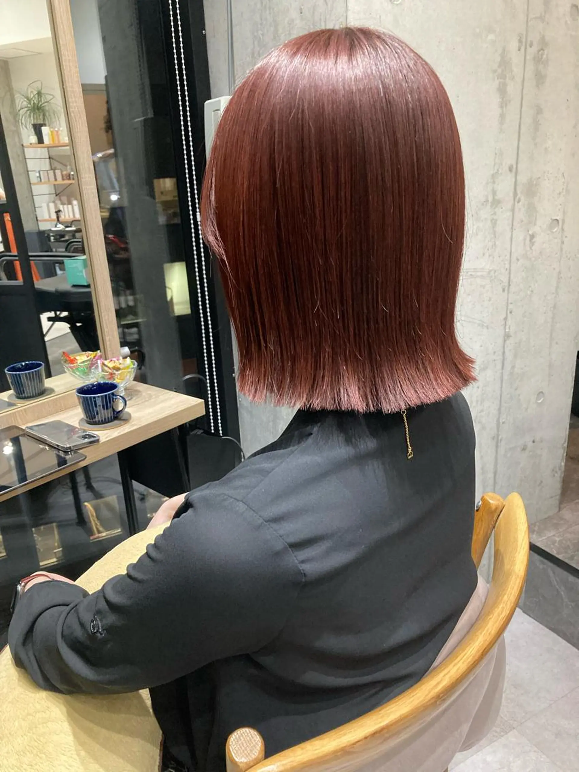 ショート ヘアカラー トリートメント ✨色持ちの良い艶 カラー✨蟹江真世のヘアスタイル