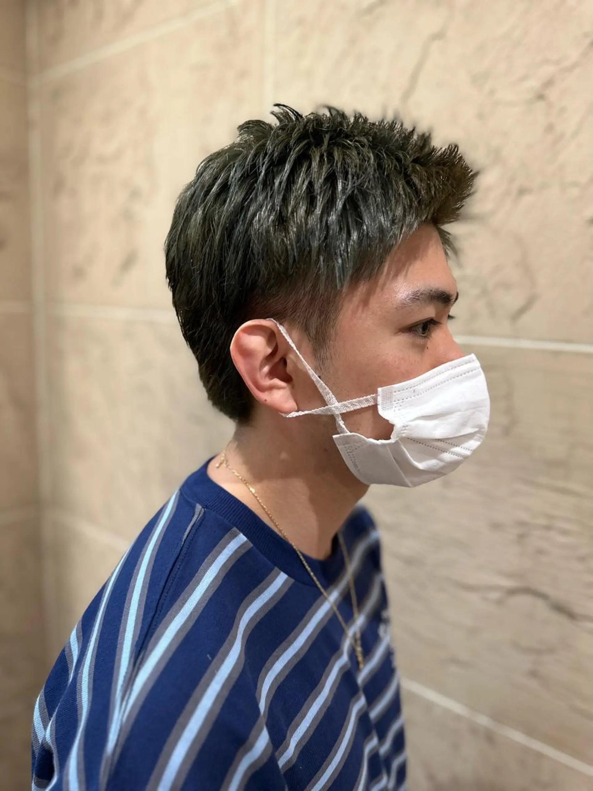 ショート カラー ハイトーンカラー 溜 一太のヘアスタイル