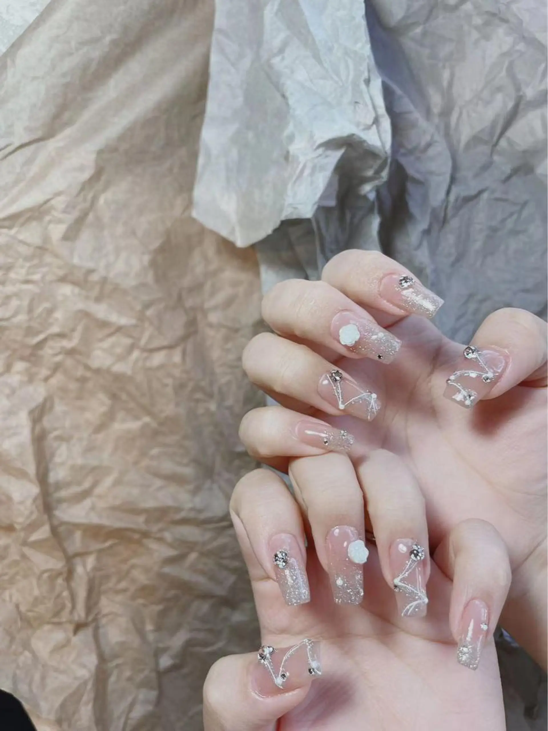 セミロング めぐみのネイルサロン 惠のネイルデザイン