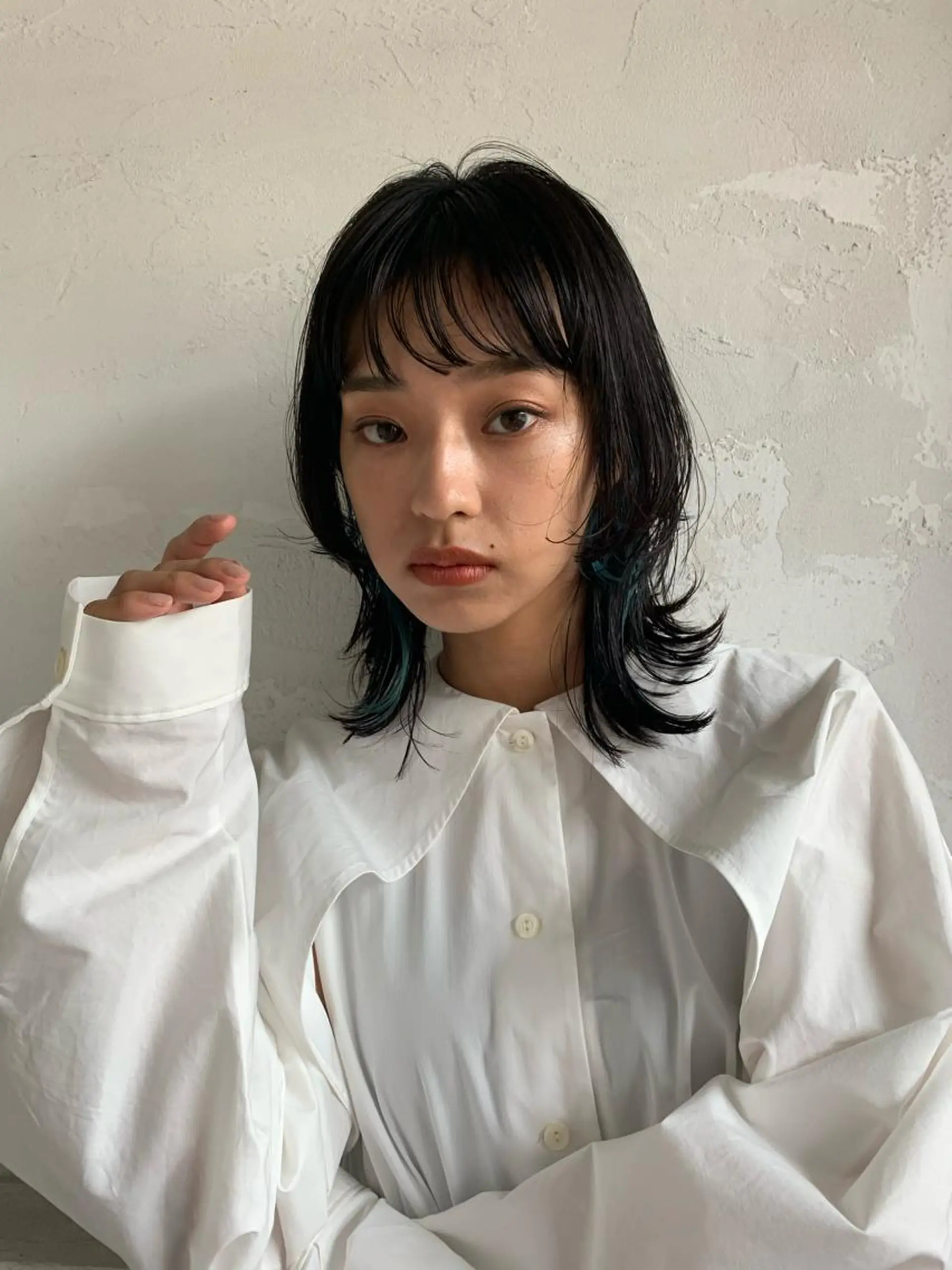 ミディアム カラー 美髪・シールエクステ ホソタニリョウコのヘアスタイル