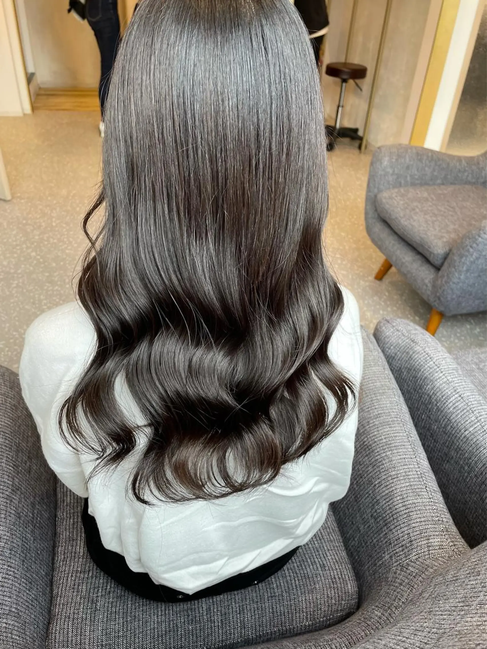 ロング Eleanor梅田店 REMIのヘアスタイル