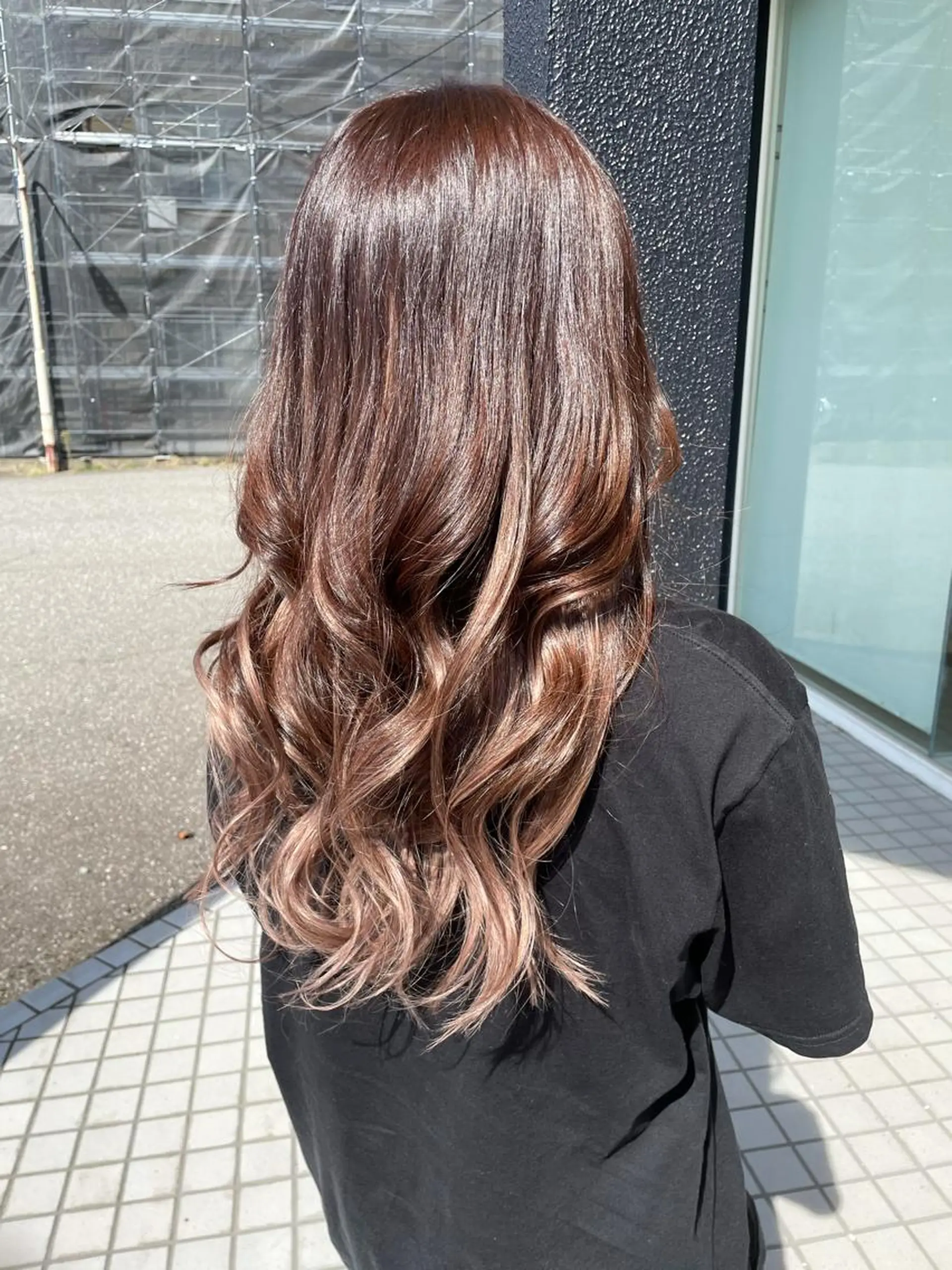 ミディアム エクステ 岡本 健秀のヘアスタイル