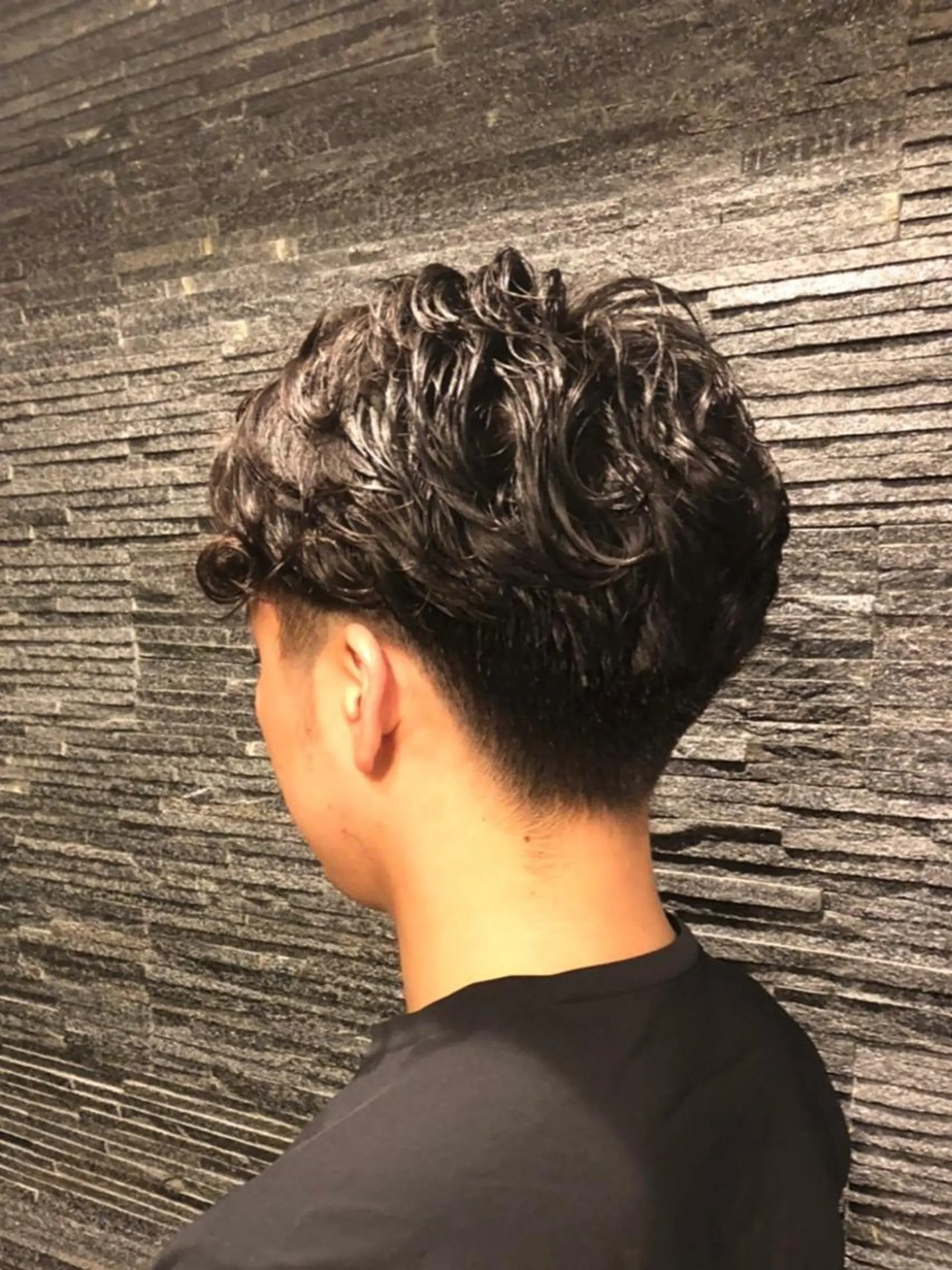 ショート 岡部 迅のヘアスタイル