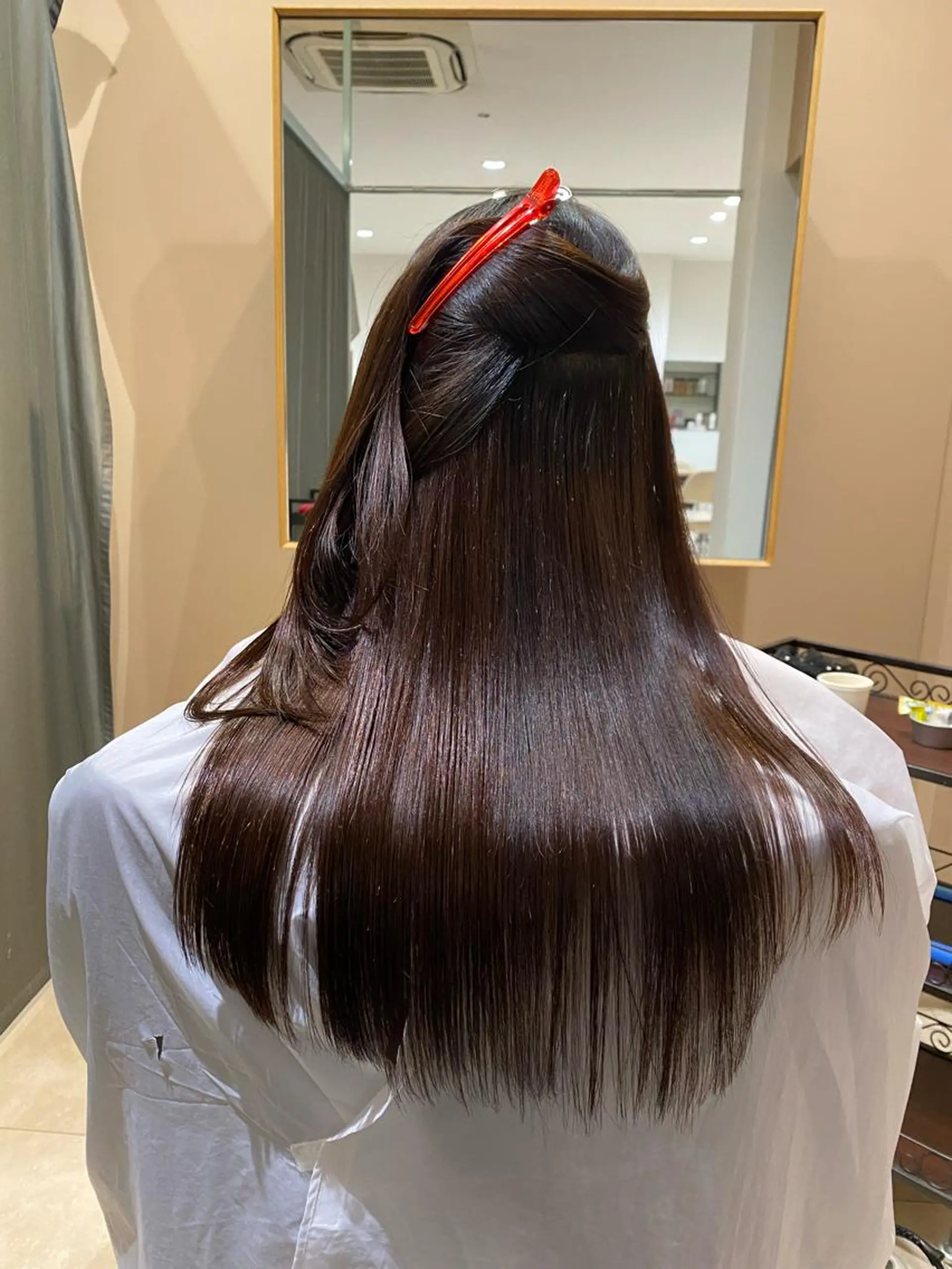 ロング 縮毛矯正 トリートメント VIVE counter所属・タナカ レイヤのヘアスタイル